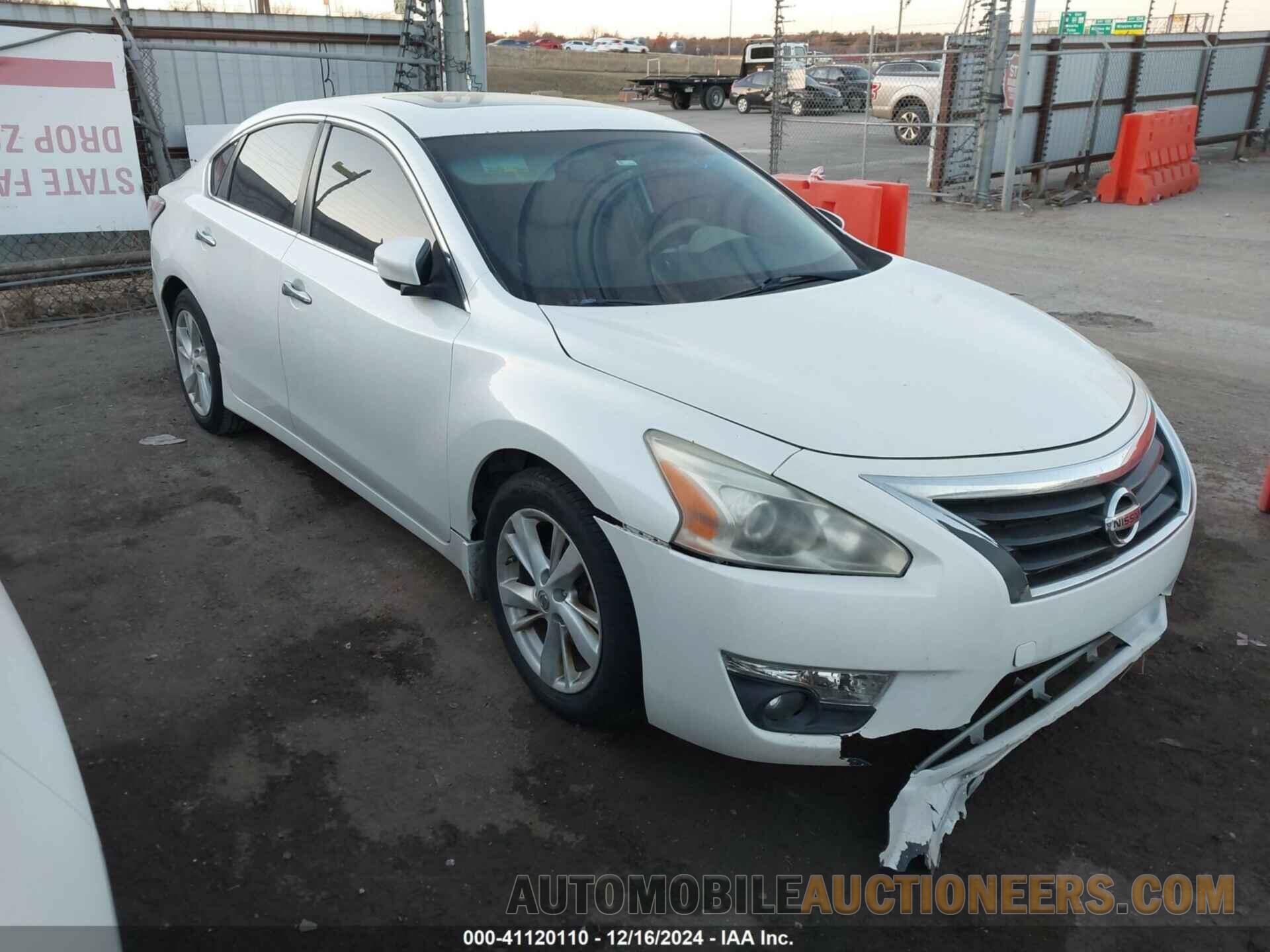 1N4AL3AP0FC152415 NISSAN ALTIMA 2015