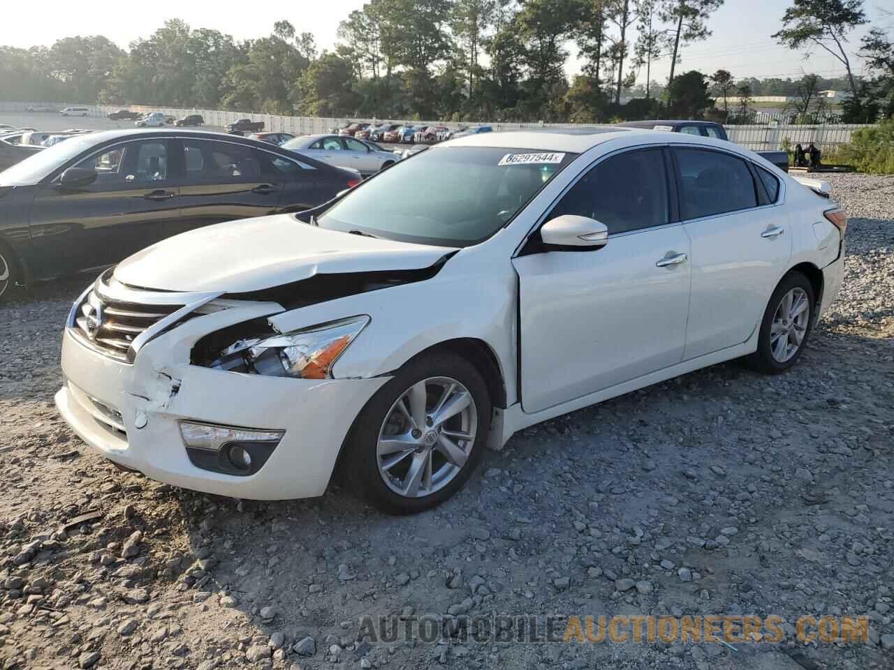 1N4AL3AP0FC261182 NISSAN ALTIMA 2015