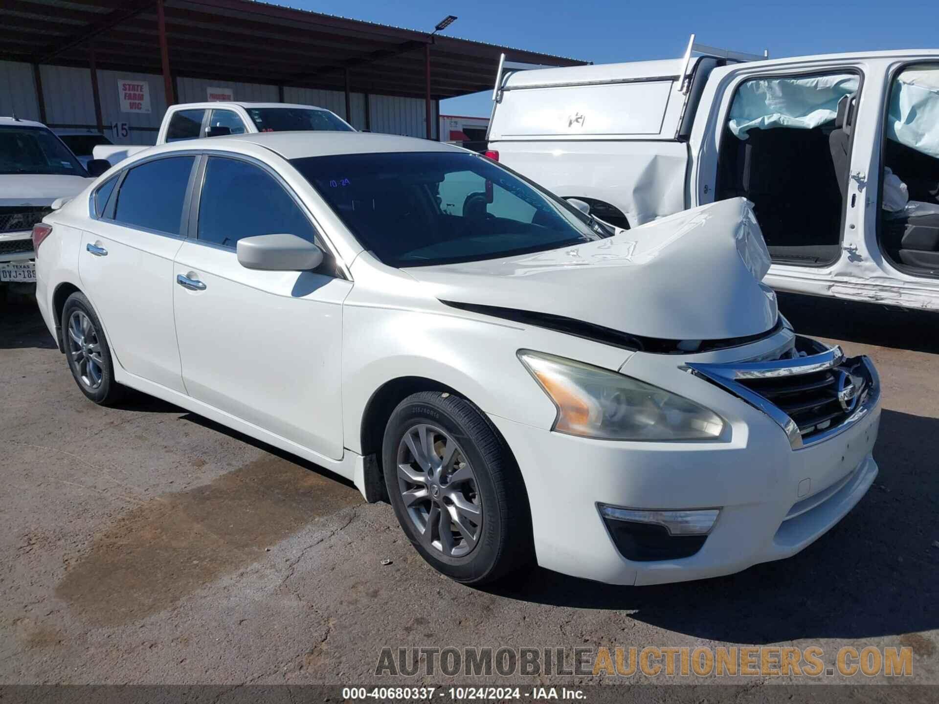 1N4AL3AP0FC479624 NISSAN ALTIMA 2015