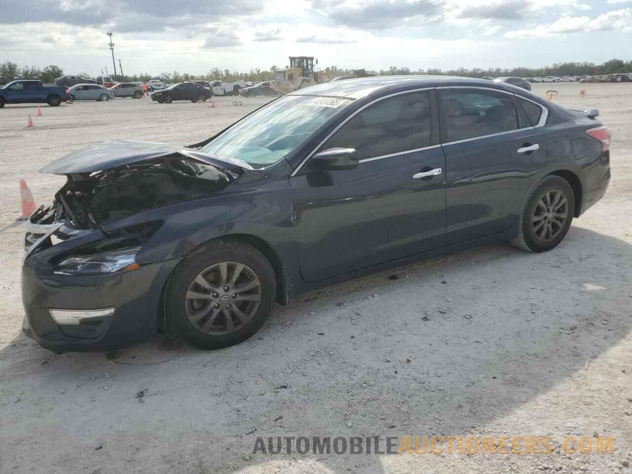 1N4AL3AP0FC585460 NISSAN ALTIMA 2015