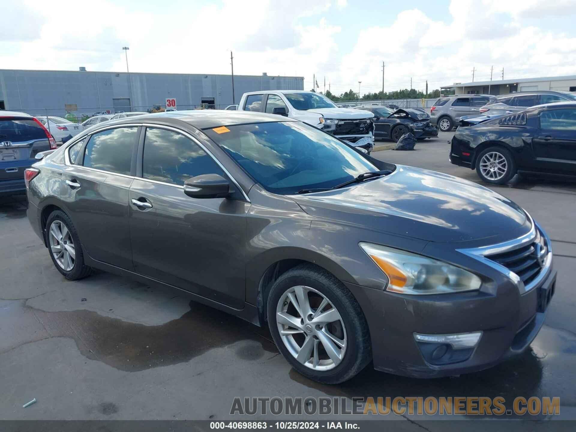 1N4AL3AP0FN304939 NISSAN ALTIMA 2015