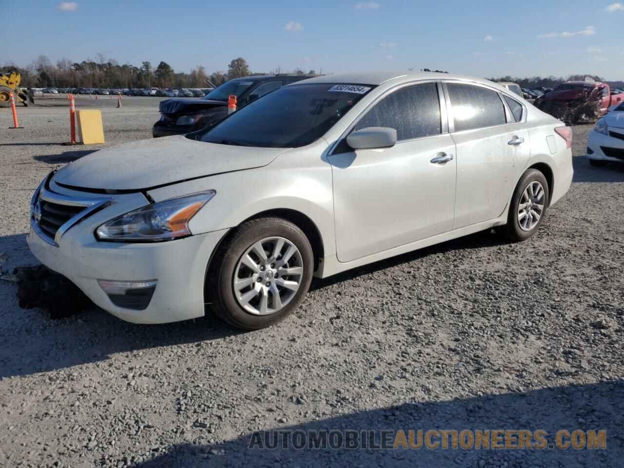 1N4AL3AP0FN318372 NISSAN ALTIMA 2015