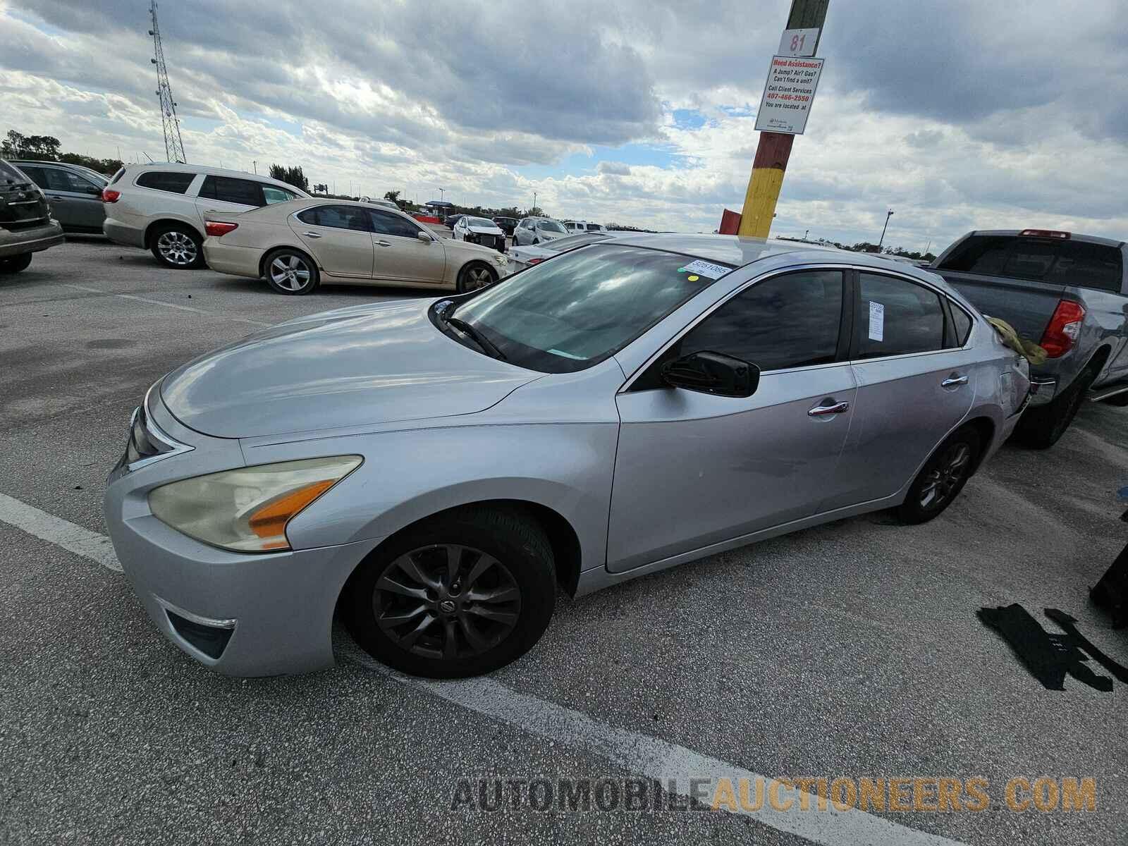 1N4AL3AP0FN321207 Nissan Altima 2015