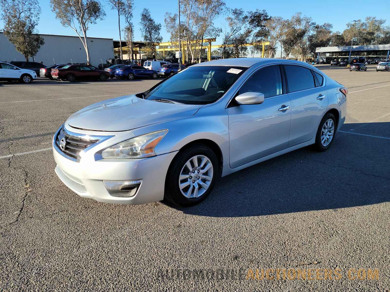 1N4AL3AP0FN360184 Nissan Altima 2015