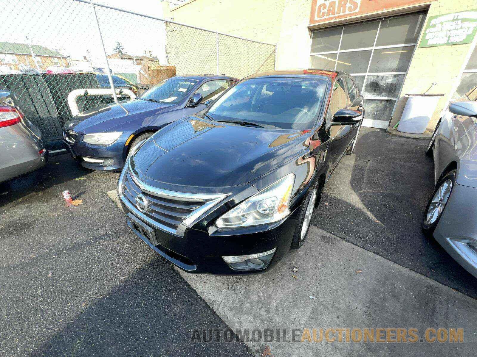 1N4AL3AP0FN378295 Nissan Altima 2015