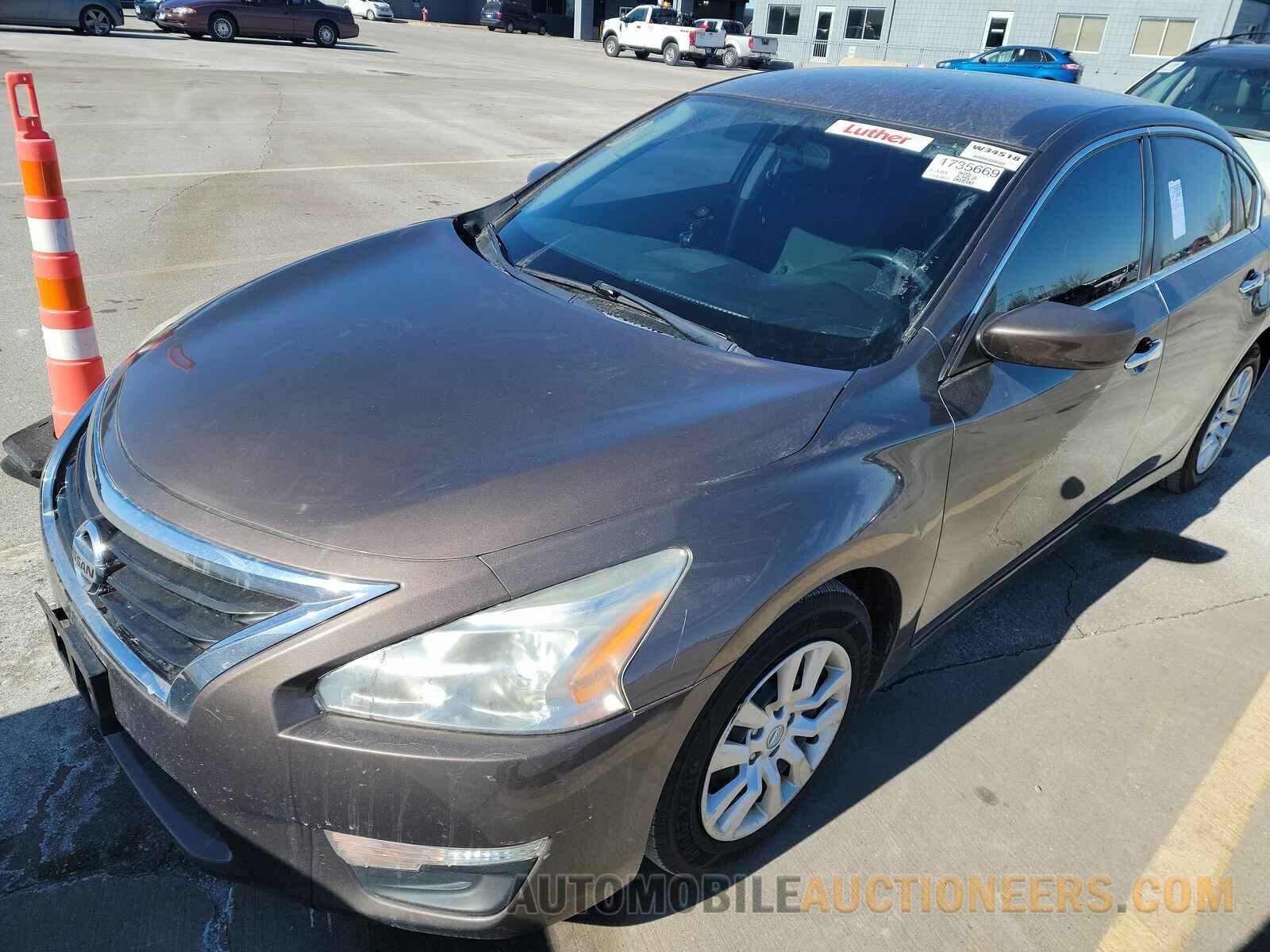 1N4AL3AP0FN873483 Nissan Altima 2015