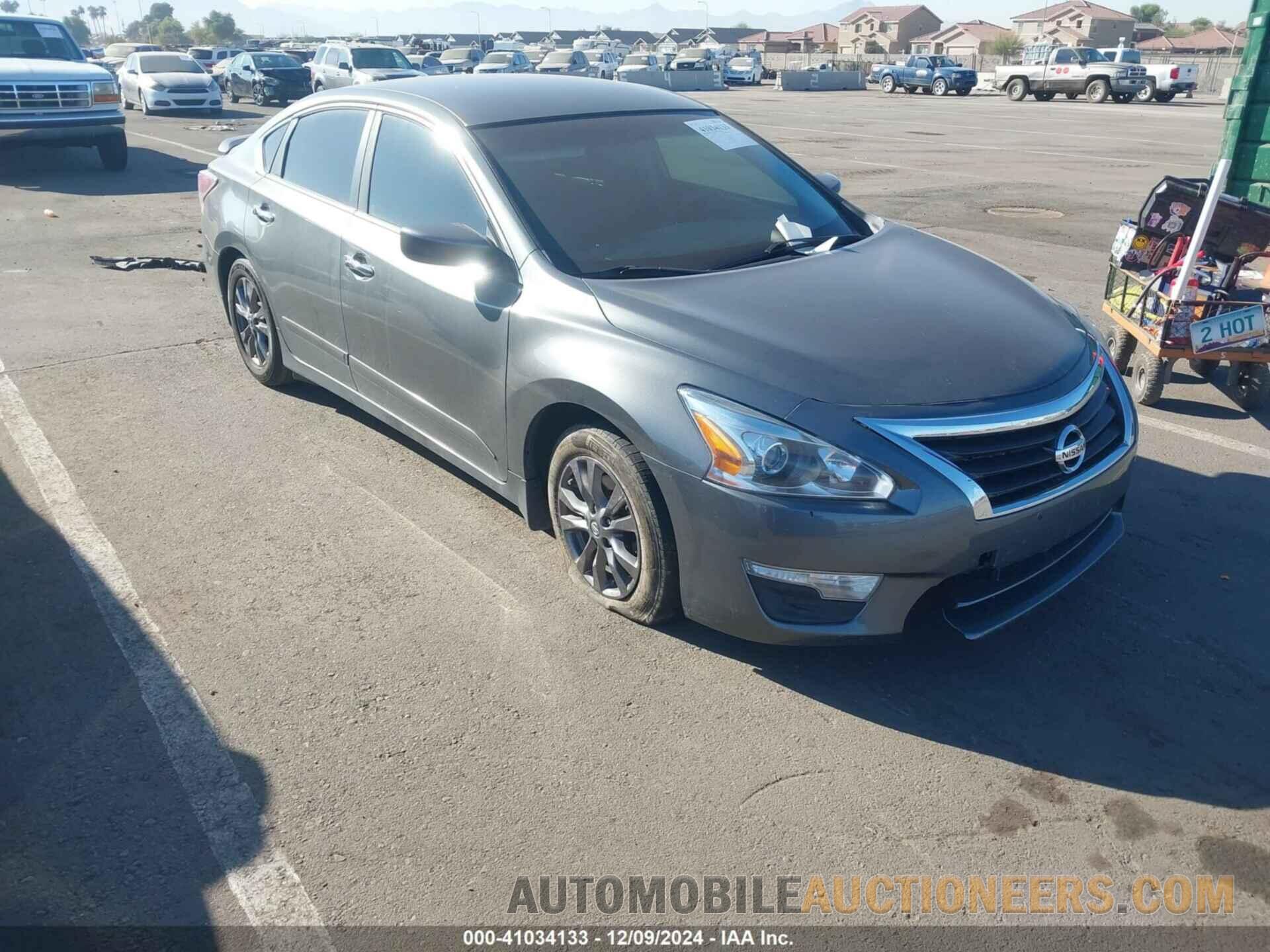 1N4AL3AP0FN913755 NISSAN ALTIMA 2015