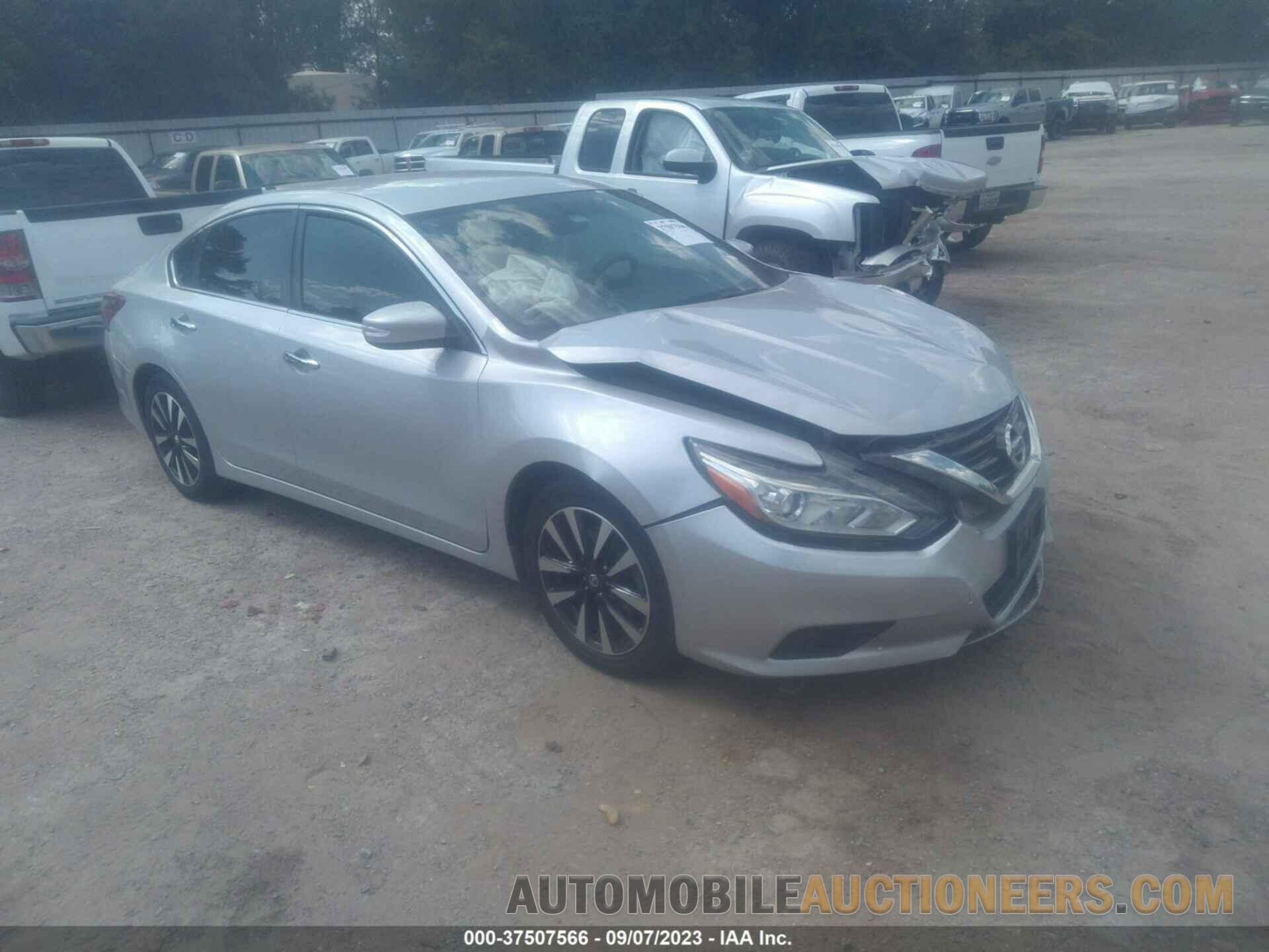 1N4AL3AP0JC128530 NISSAN ALTIMA 2018