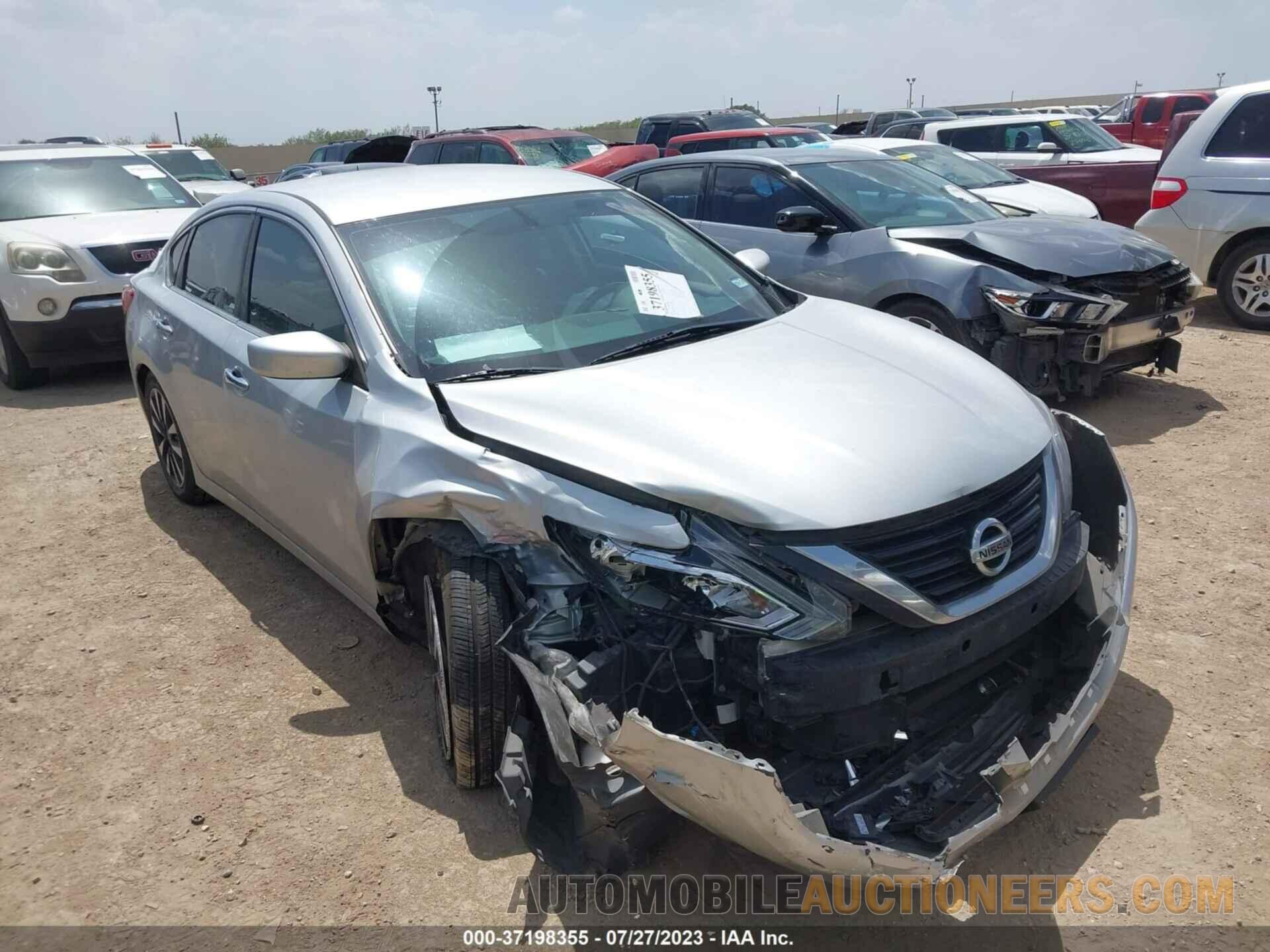 1N4AL3AP0JC165142 NISSAN ALTIMA 2018