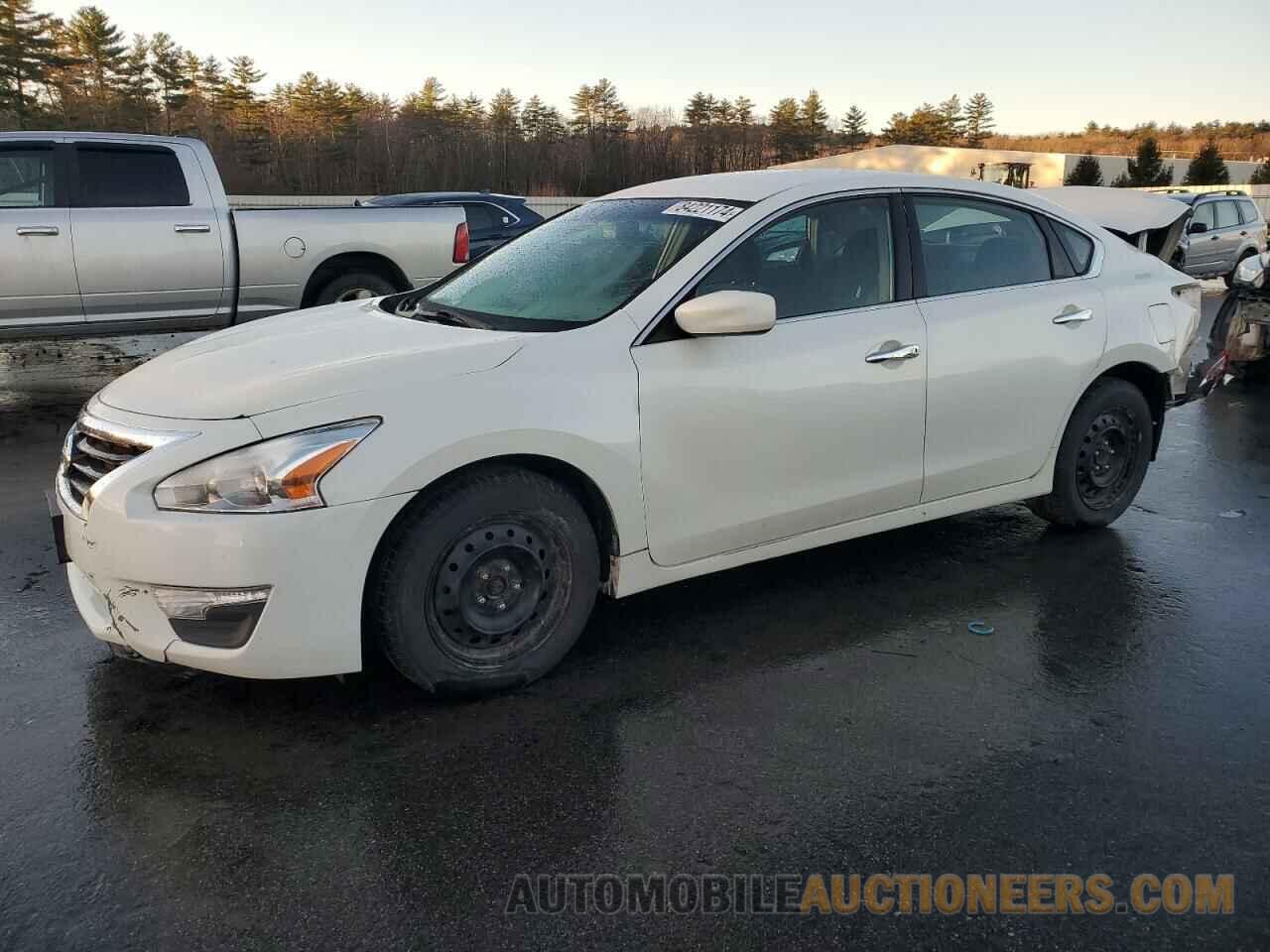 1N4AL3AP1DC135829 NISSAN ALTIMA 2013