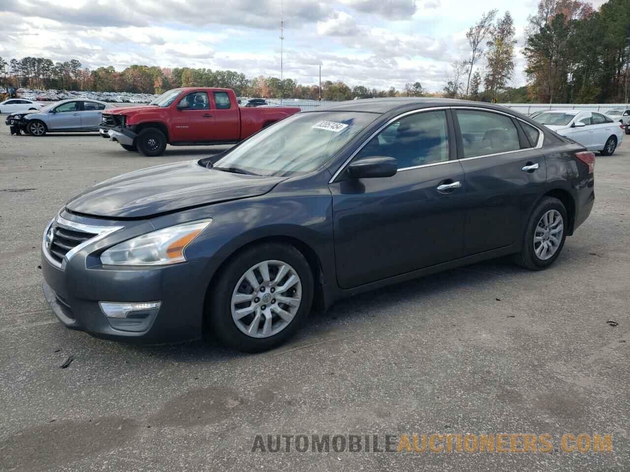 1N4AL3AP1DC188689 NISSAN ALTIMA 2013