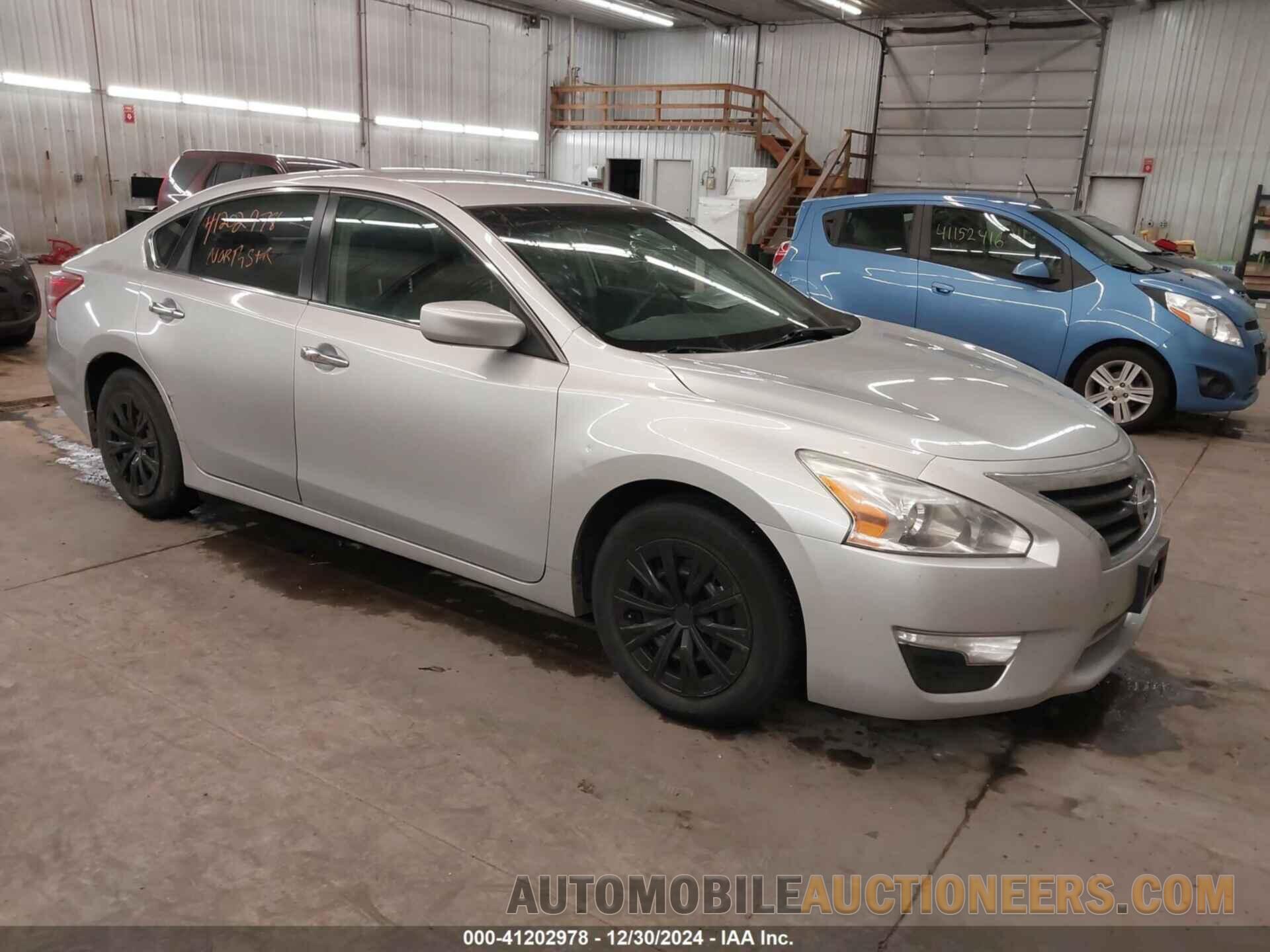 1N4AL3AP1DC202803 NISSAN ALTIMA 2013