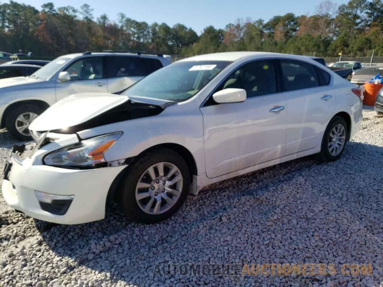 1N4AL3AP1DN483568 NISSAN ALTIMA 2013