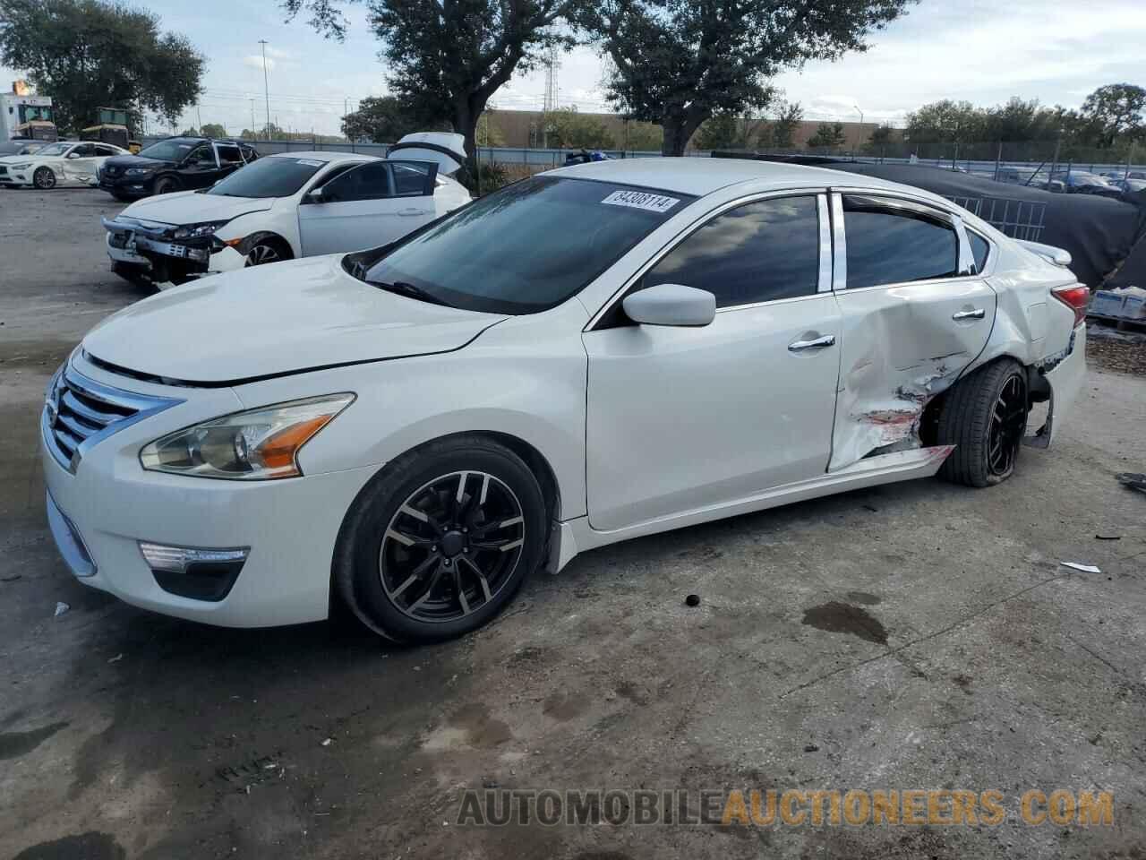 1N4AL3AP1EC182649 NISSAN ALTIMA 2014