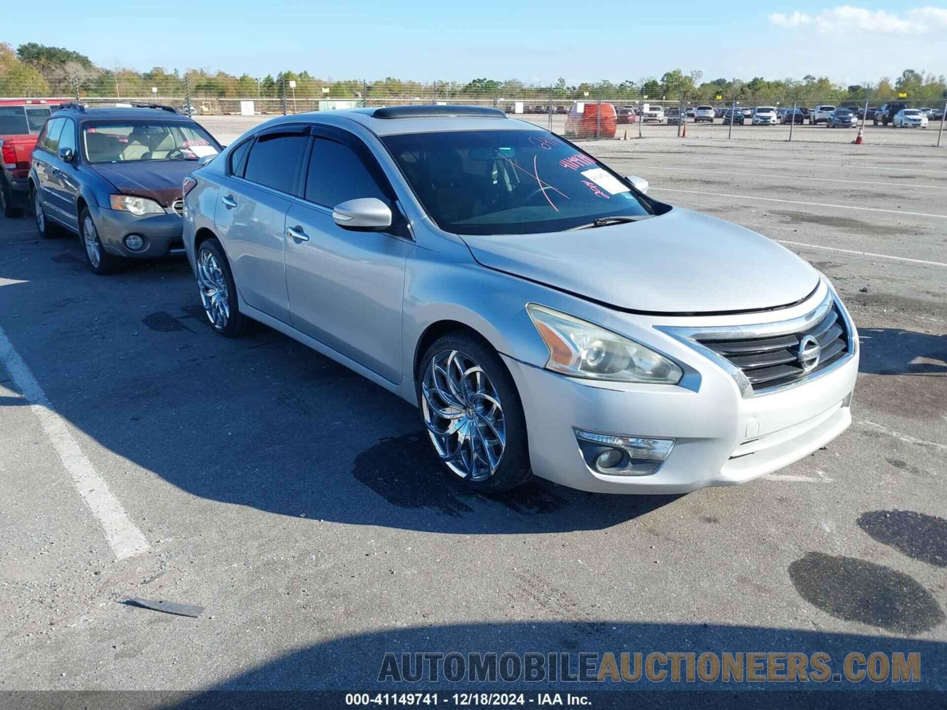 1N4AL3AP1EN232857 NISSAN ALTIMA 2014