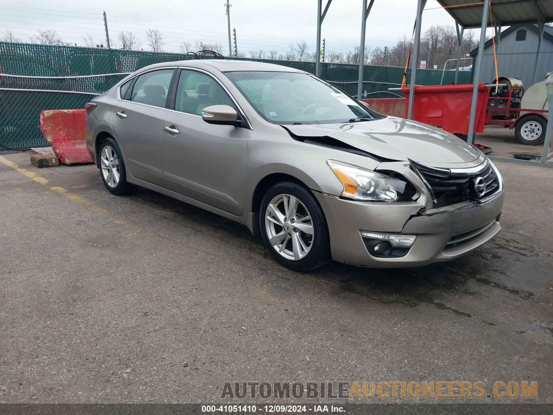 1N4AL3AP1FC246111 NISSAN ALTIMA 2015