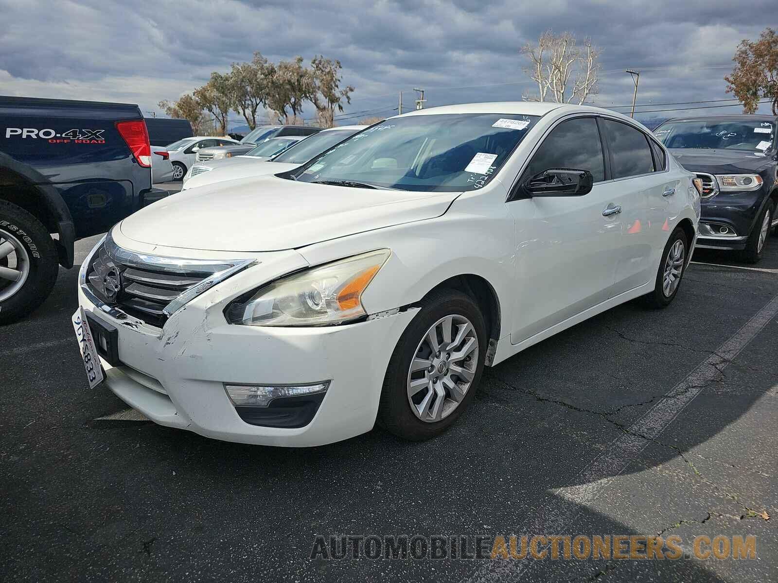 1N4AL3AP1FC422428 Nissan Altima 2015