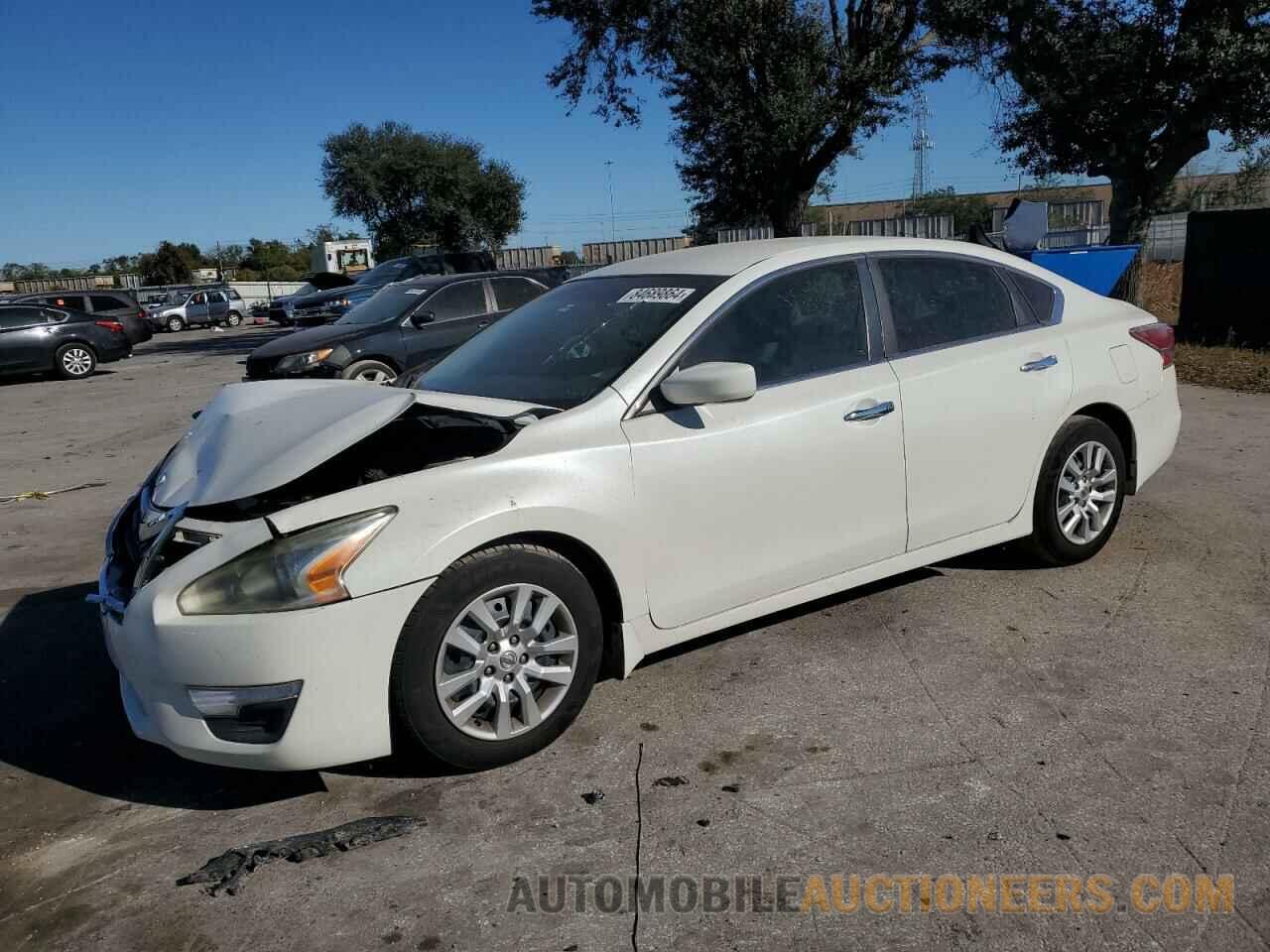 1N4AL3AP1FN330823 NISSAN ALTIMA 2015