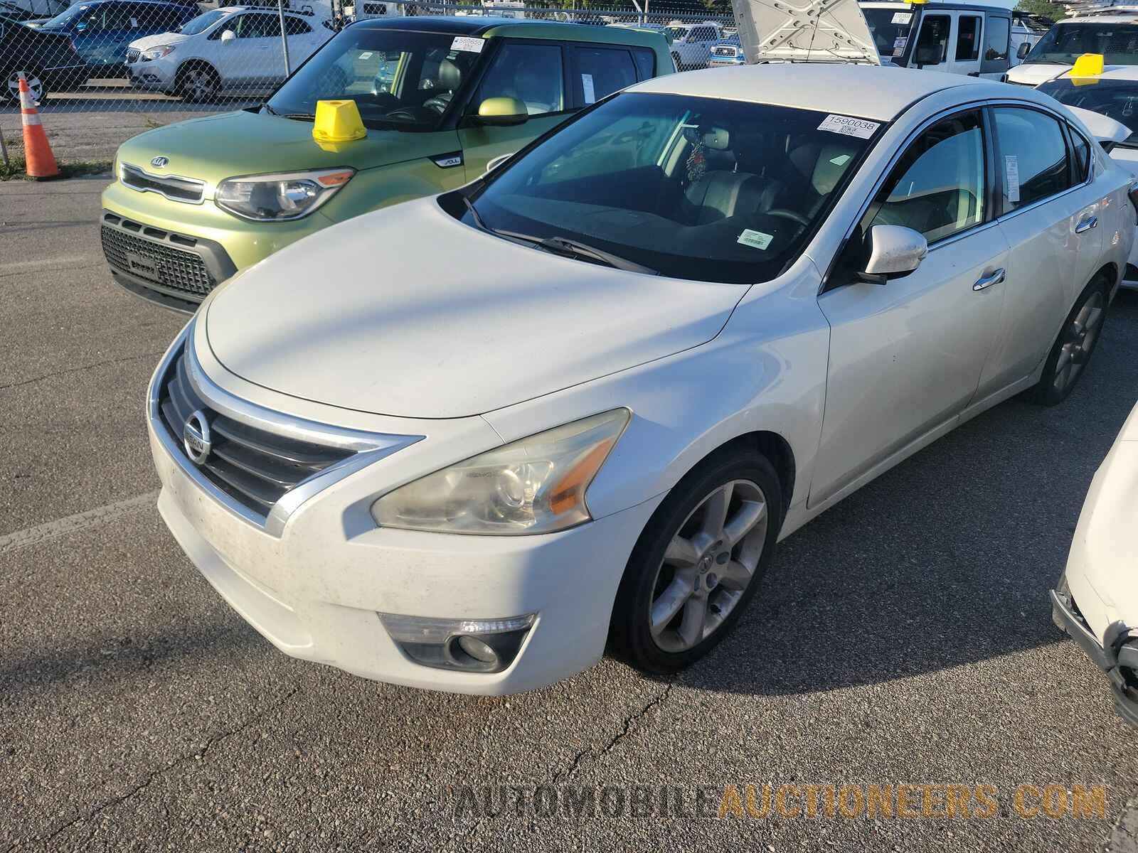 1N4AL3AP1FN404273 Nissan Altima 2015