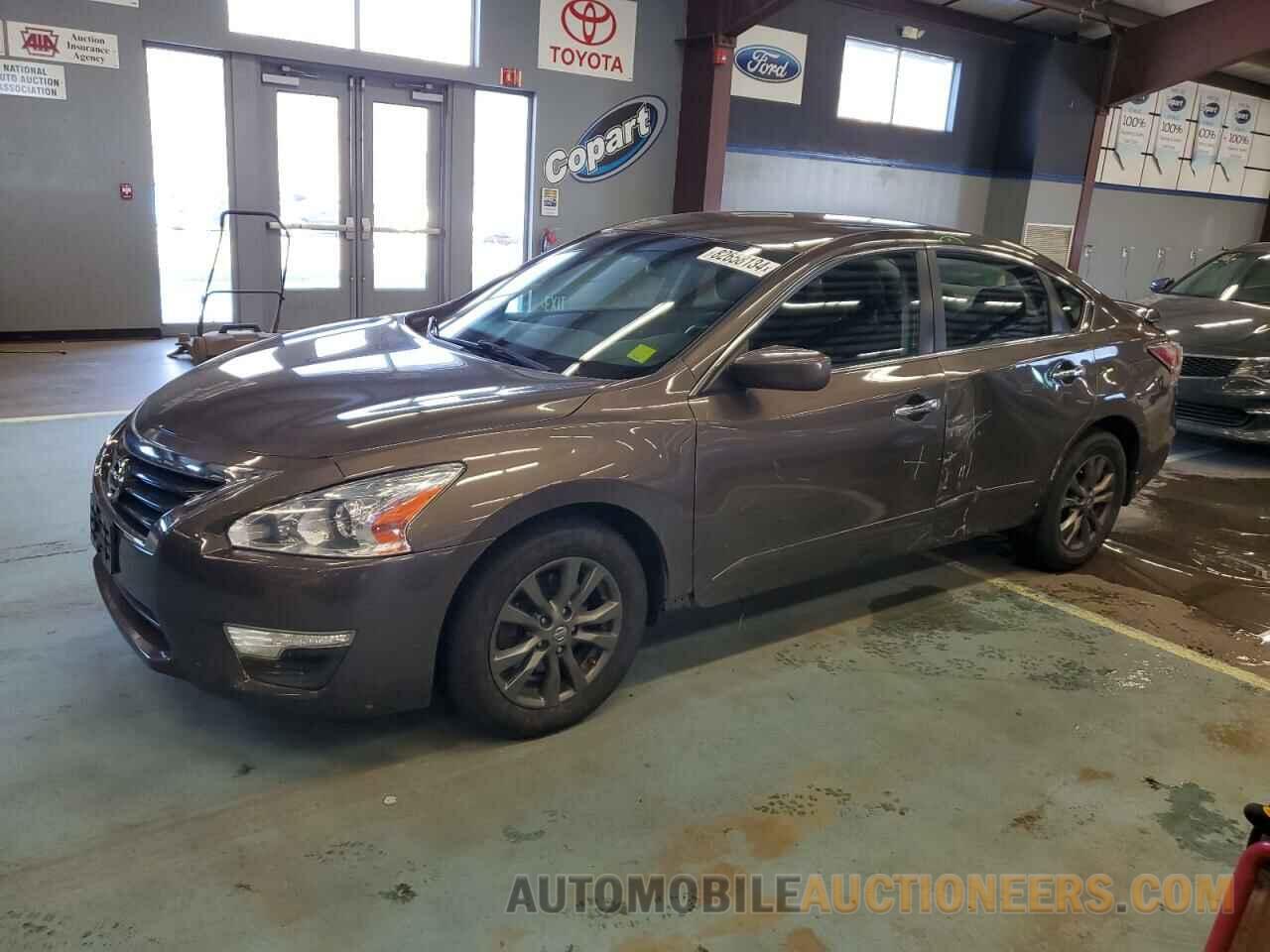 1N4AL3AP1FN871810 NISSAN ALTIMA 2015