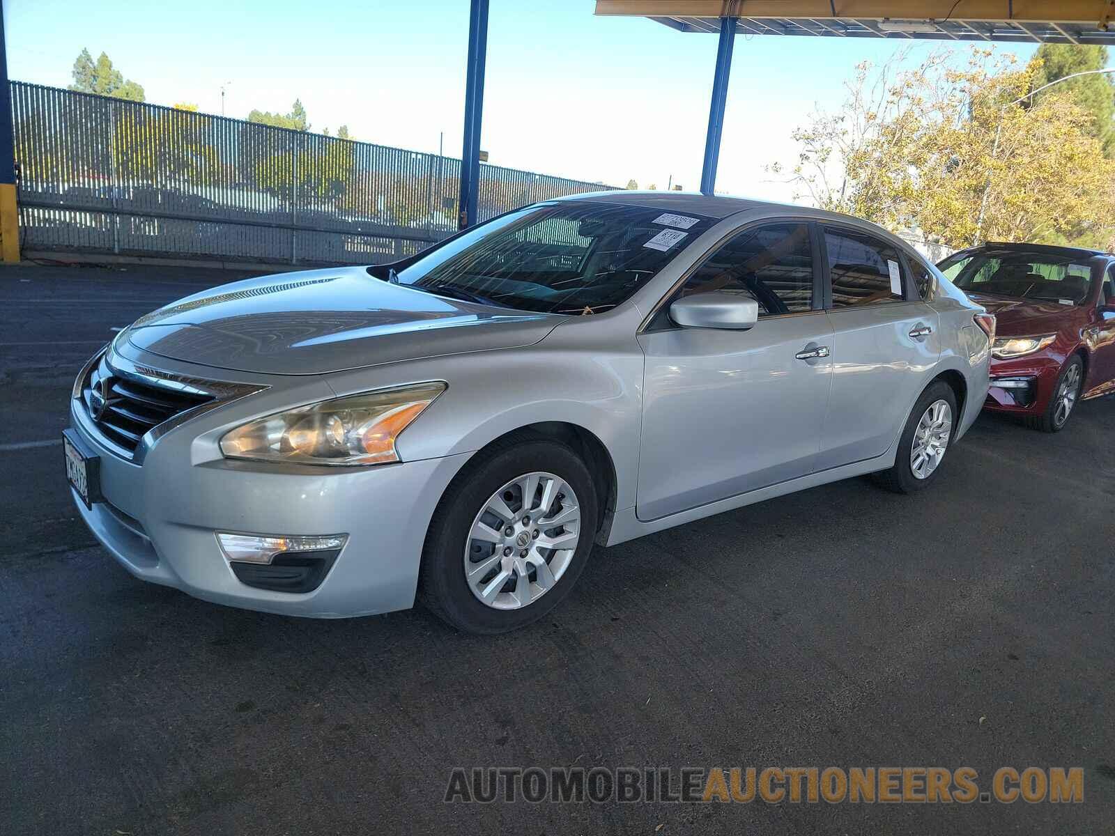 1N4AL3AP1FN875128 Nissan Altima 2015