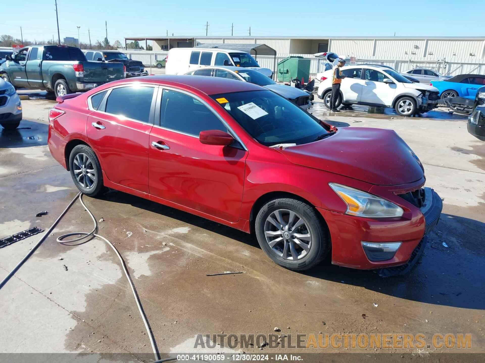 1N4AL3AP1FN911383 NISSAN ALTIMA 2015