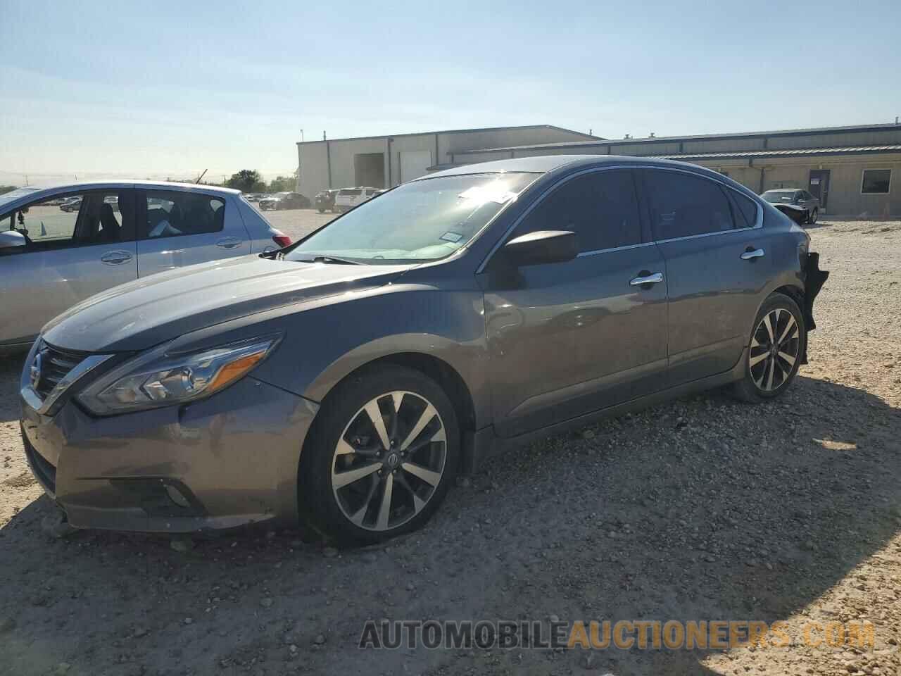 1N4AL3AP1HC152166 NISSAN ALTIMA 2017