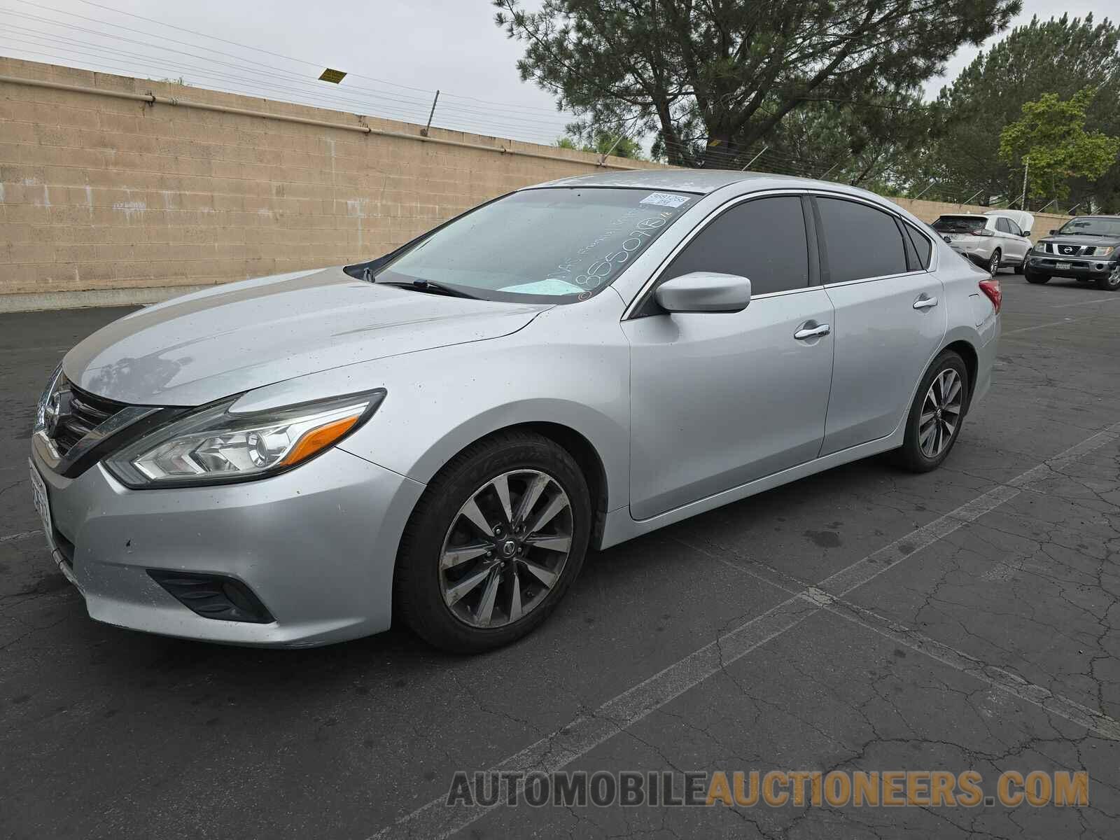 1N4AL3AP1HC185507 Nissan Altima 2017