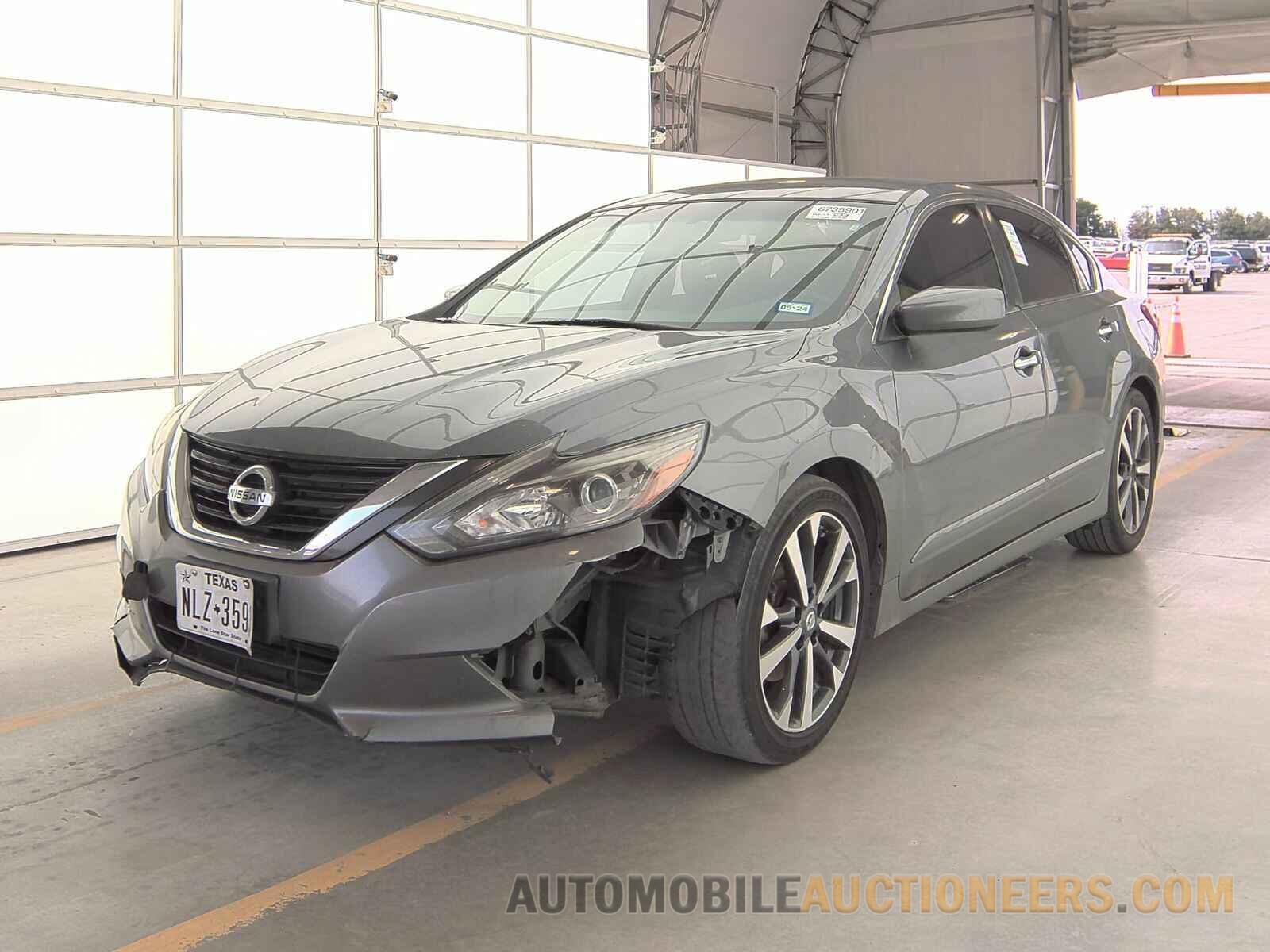 1N4AL3AP1HN304127 Nissan Altima 2017