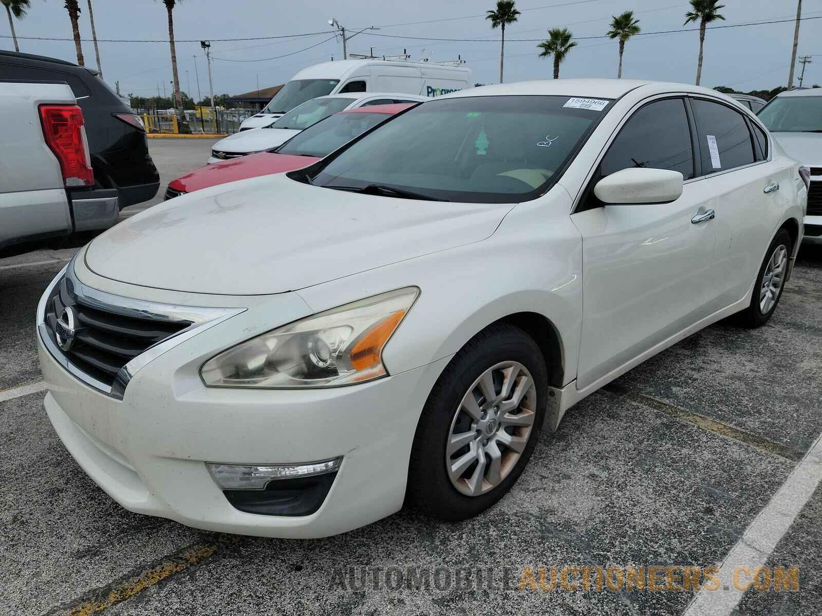 1N4AL3AP2FC410899 Nissan Altima 2015