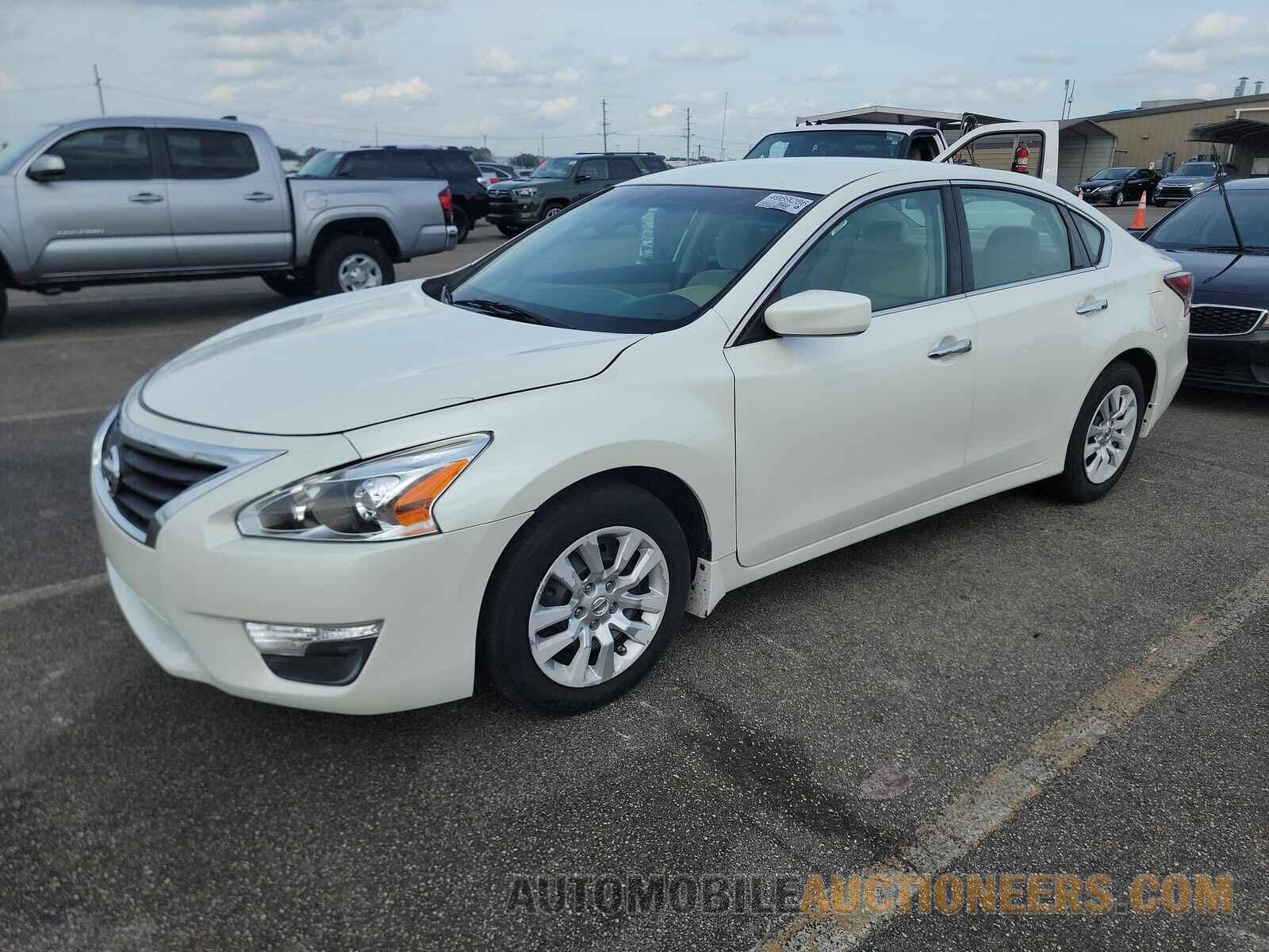 1N4AL3AP2FC426827 Nissan Altima 2015