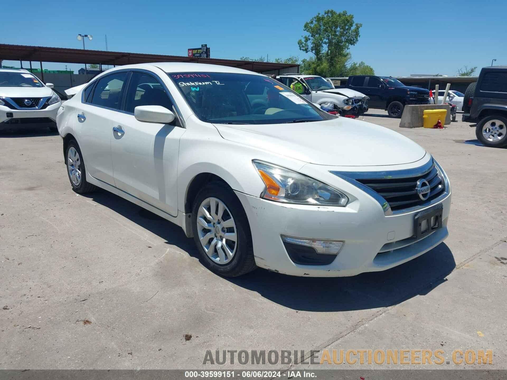 1N4AL3AP2FC467295 NISSAN ALTIMA 2015