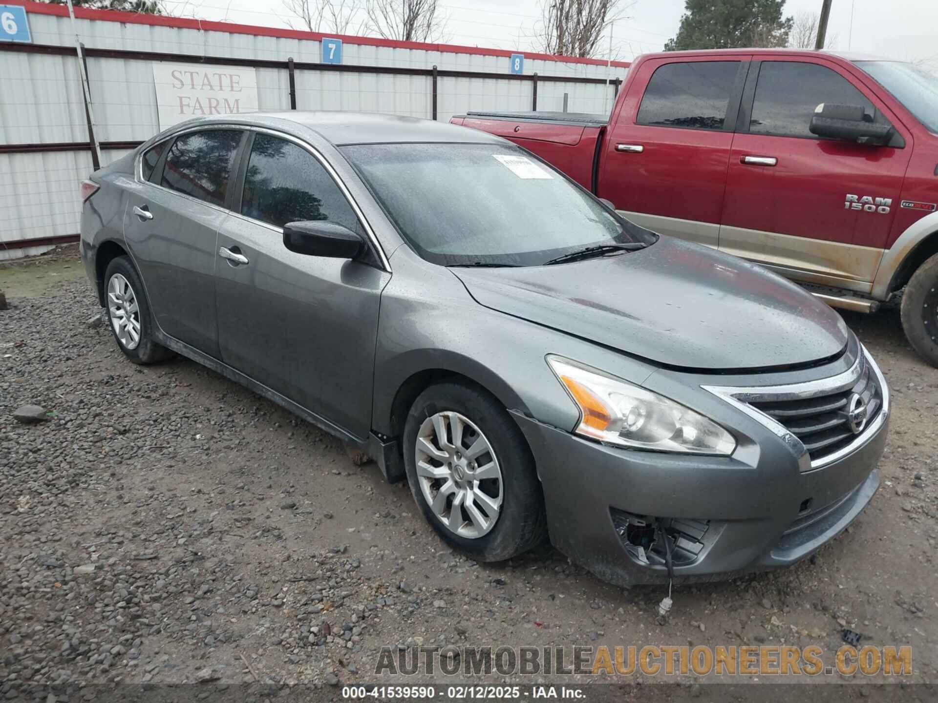 1N4AL3AP2FC581586 NISSAN ALTIMA 2015