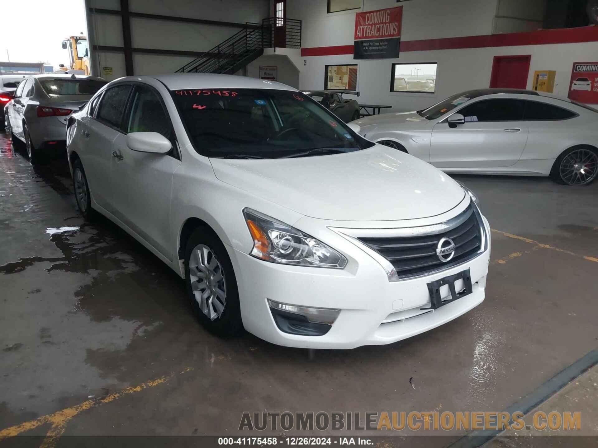 1N4AL3AP2FN335268 NISSAN ALTIMA 2015