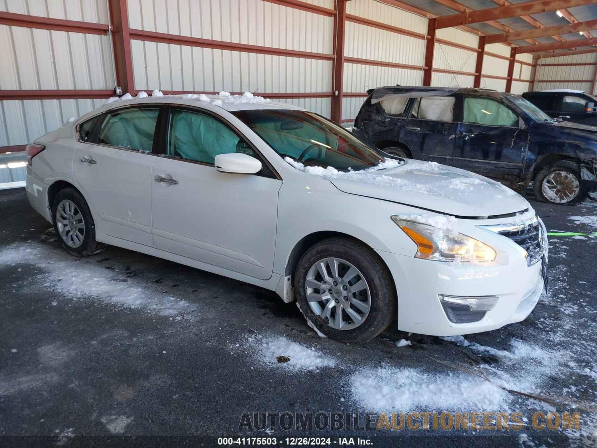 1N4AL3AP2FN387449 NISSAN ALTIMA 2015