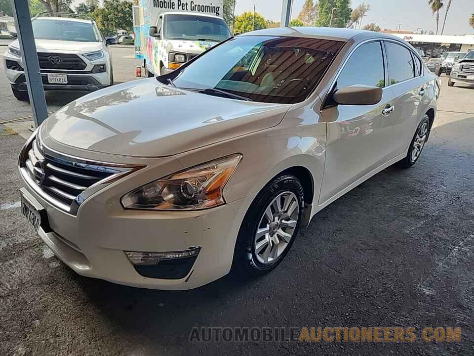 1N4AL3AP2FN866485 Nissan Altima 2015