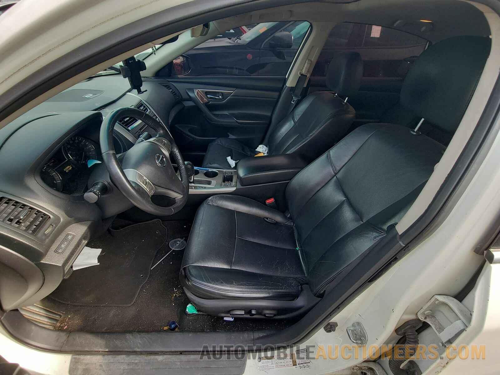 1N4AL3AP2FN867653 Nissan Altima 2015