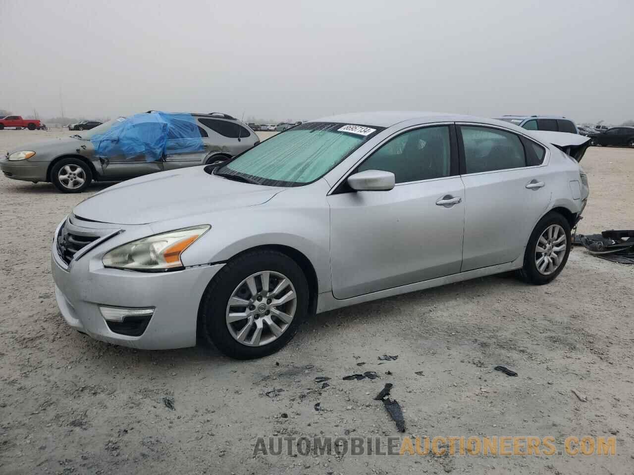 1N4AL3AP2FN889619 NISSAN ALTIMA 2015