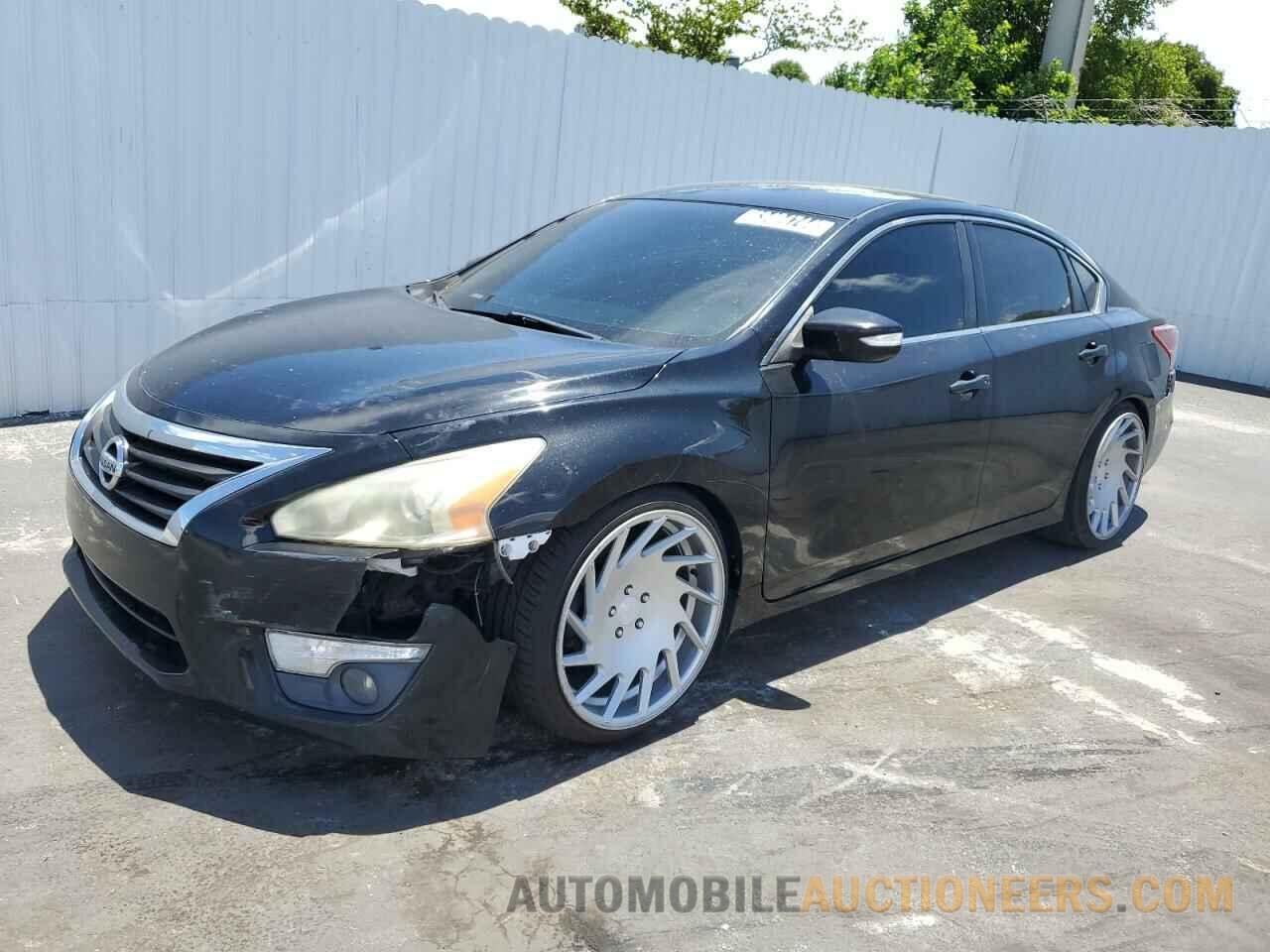 1N4AL3AP3DC272903 NISSAN ALTIMA 2013