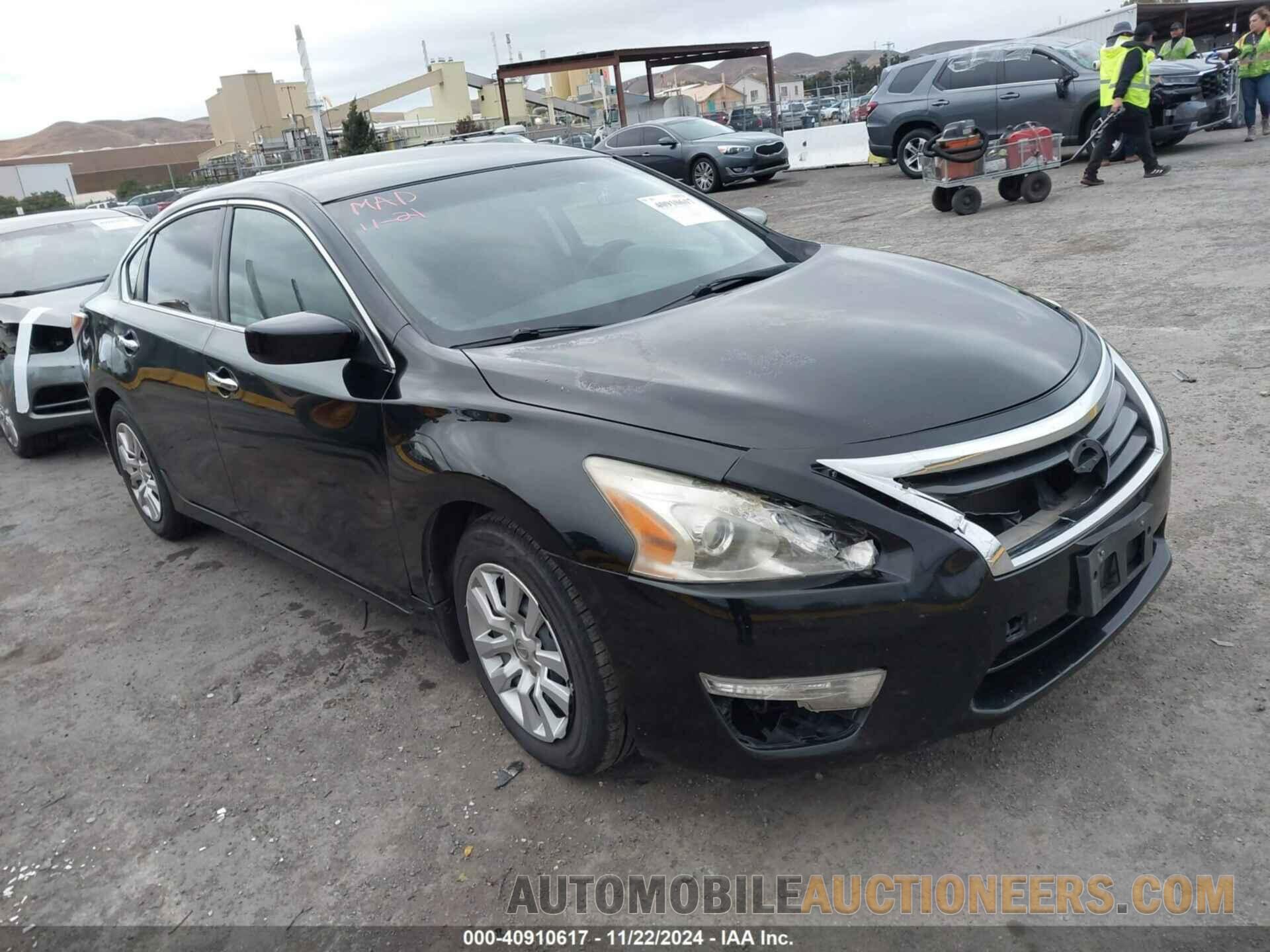 1N4AL3AP3EN209158 NISSAN ALTIMA 2014