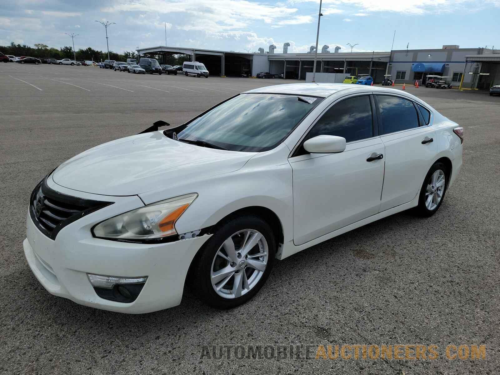 1N4AL3AP3FC180158 Nissan Altima 2015