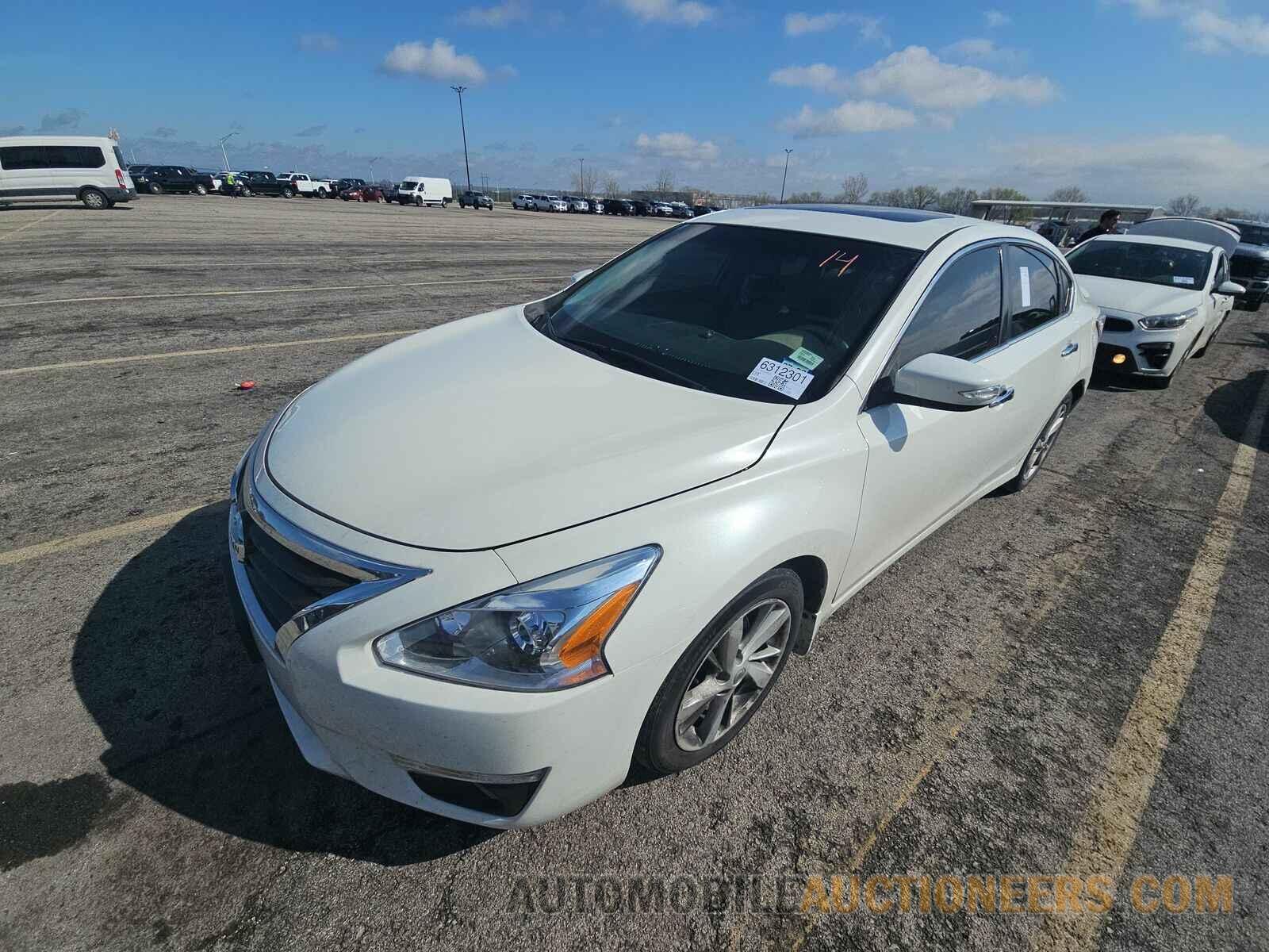 1N4AL3AP3FC180936 Nissan Altima 2015