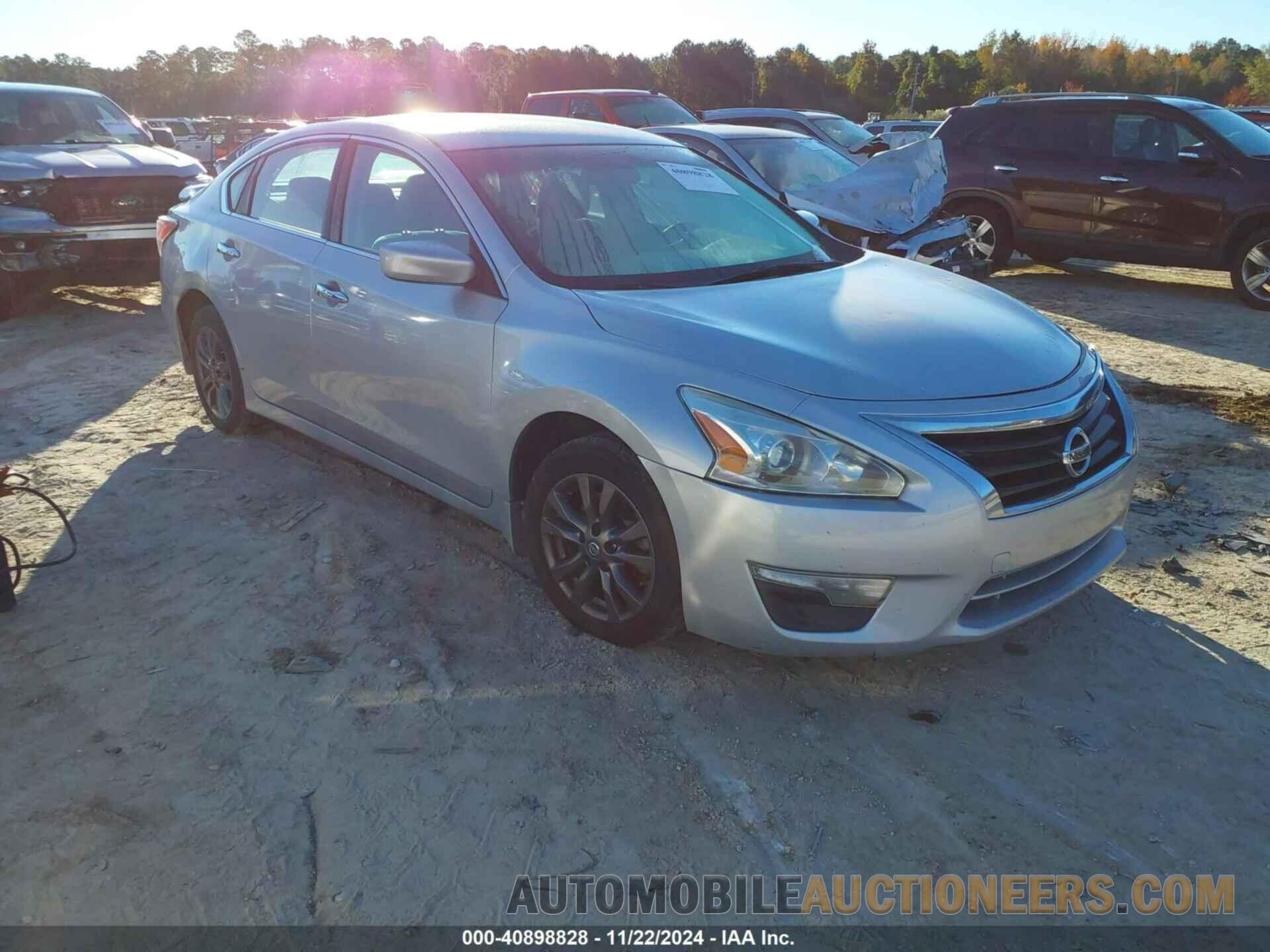 1N4AL3AP3FC599093 NISSAN ALTIMA 2015