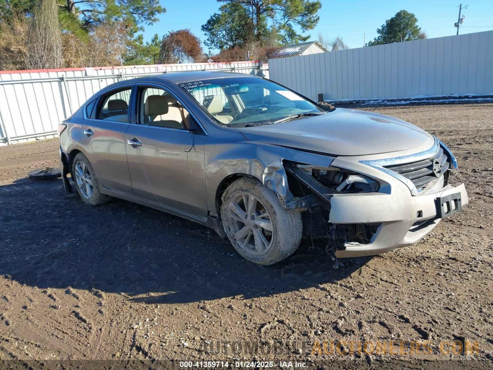 1N4AL3AP3FN395818 NISSAN ALTIMA 2015