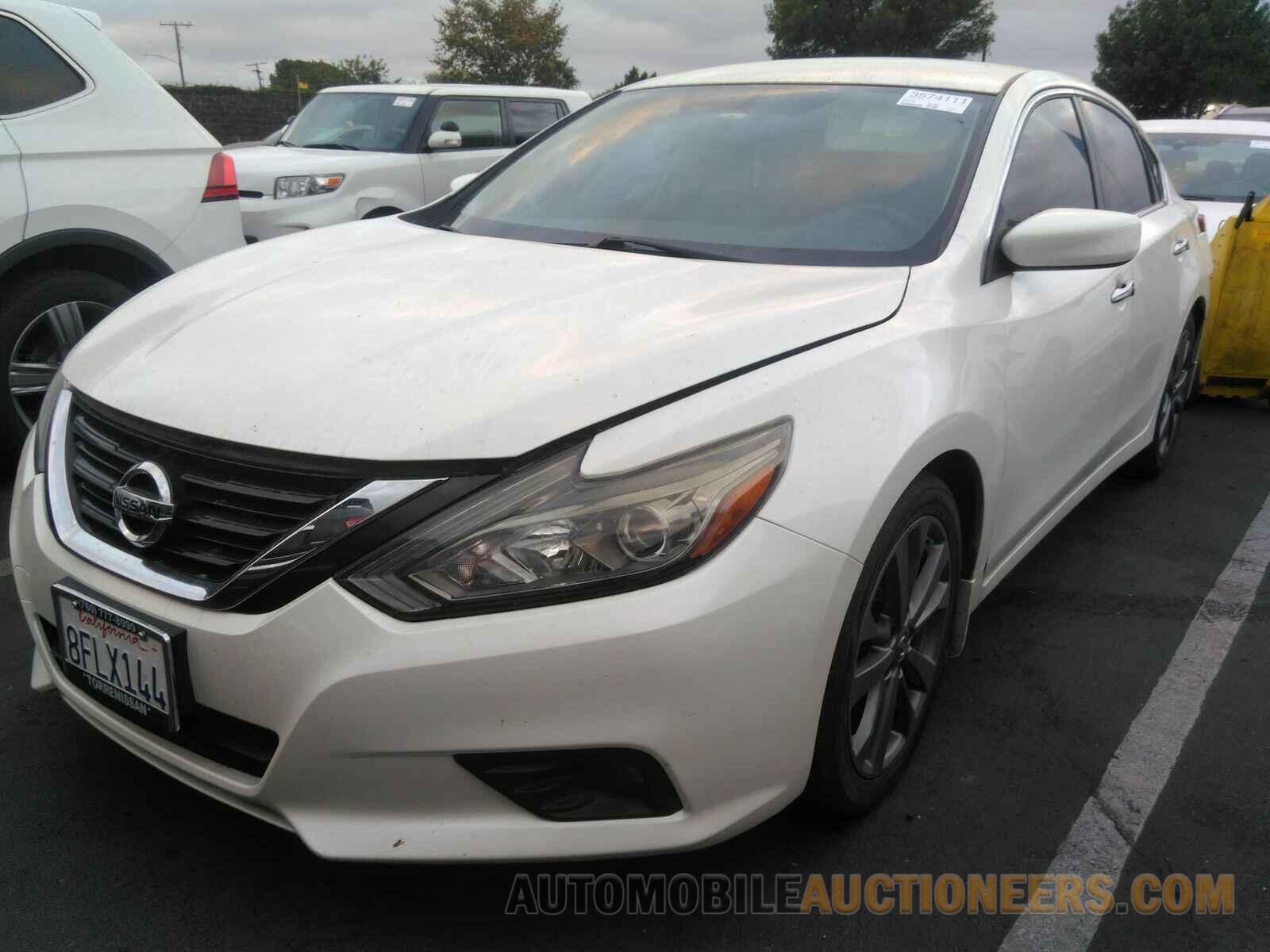 1N4AL3AP3JC284268 Nissan Altima 2018