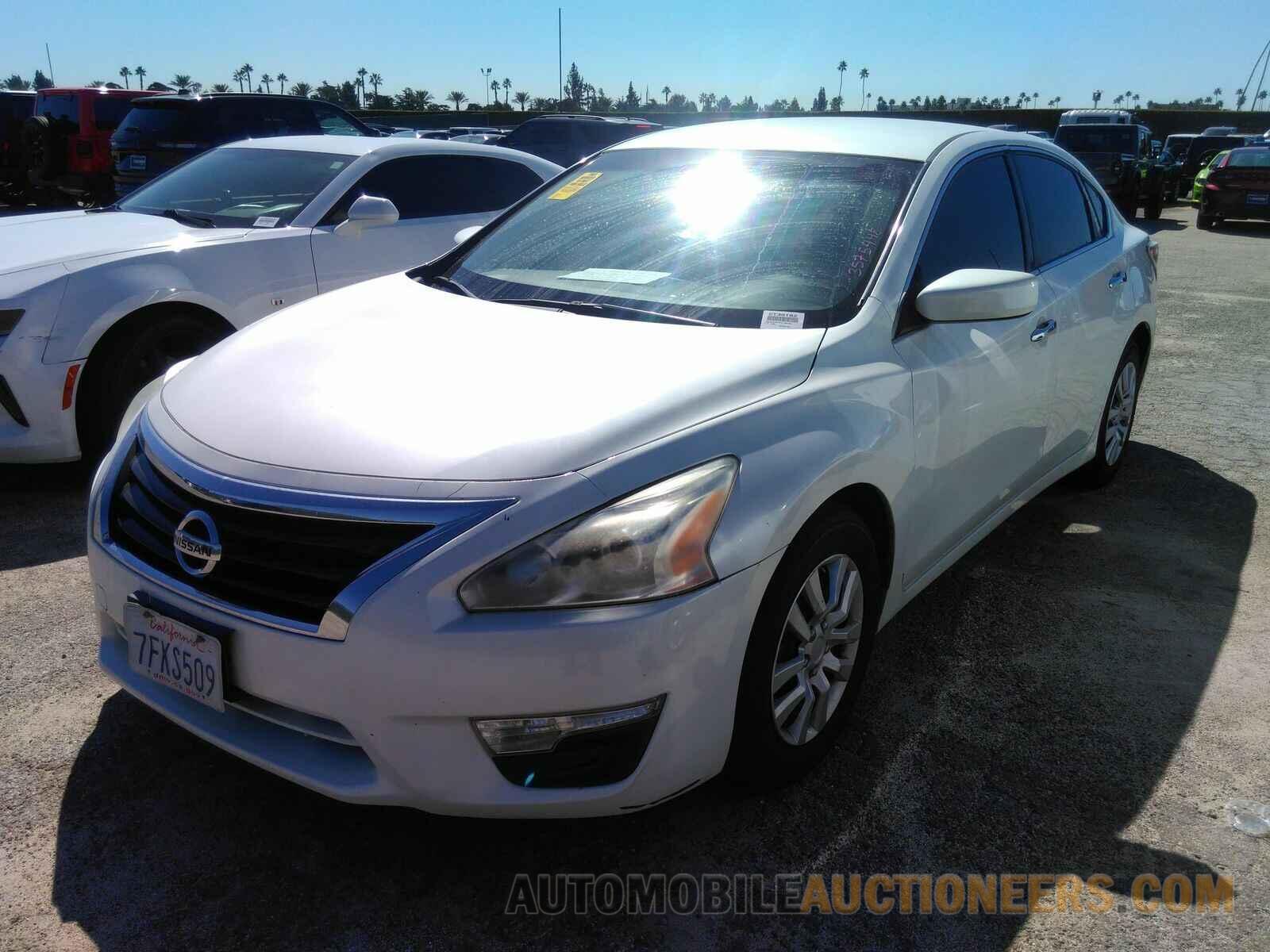 1N4AL3AP4FC139182 Nissan Altima 2015