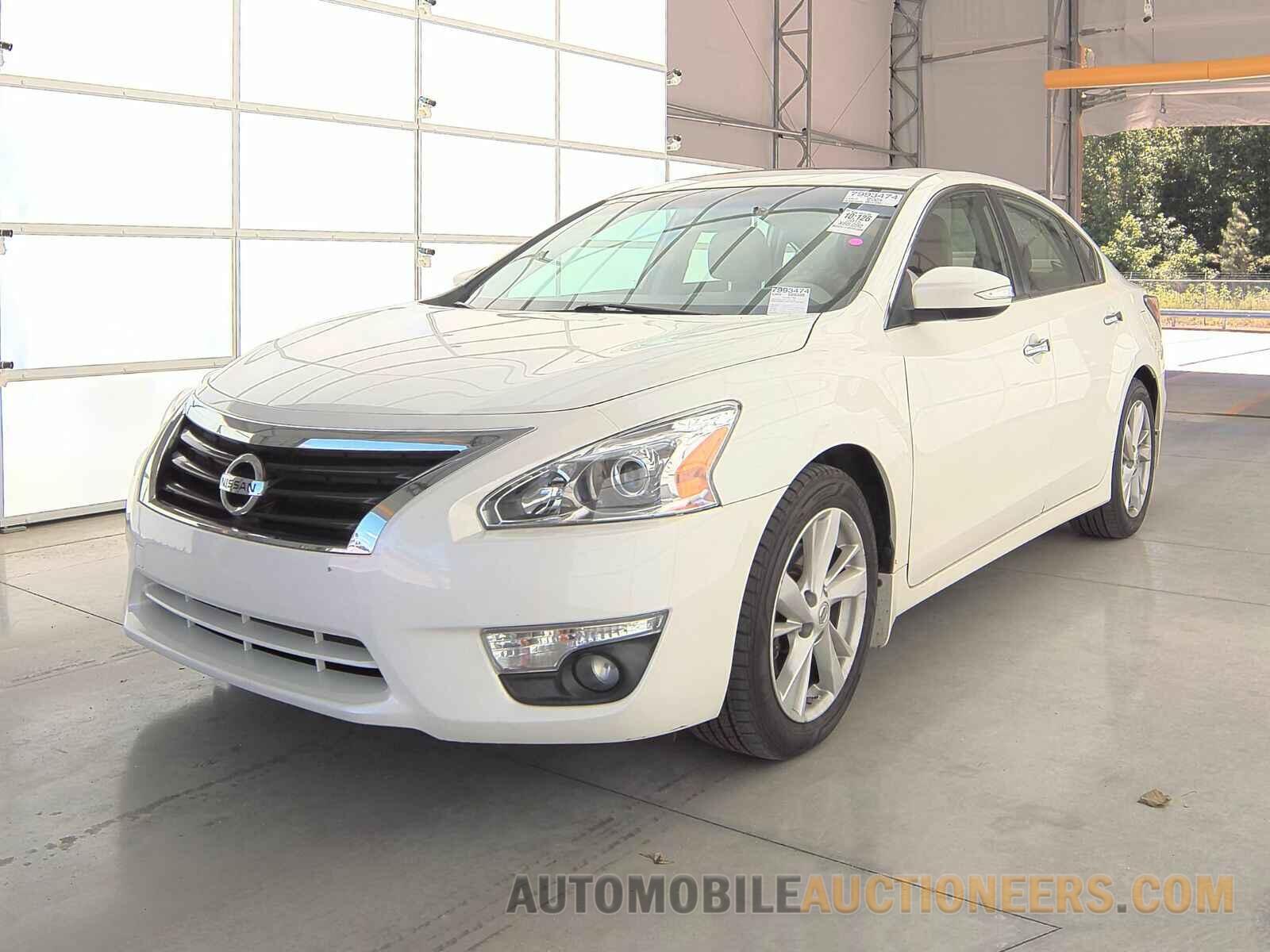 1N4AL3AP4FC141451 Nissan Altima 2015