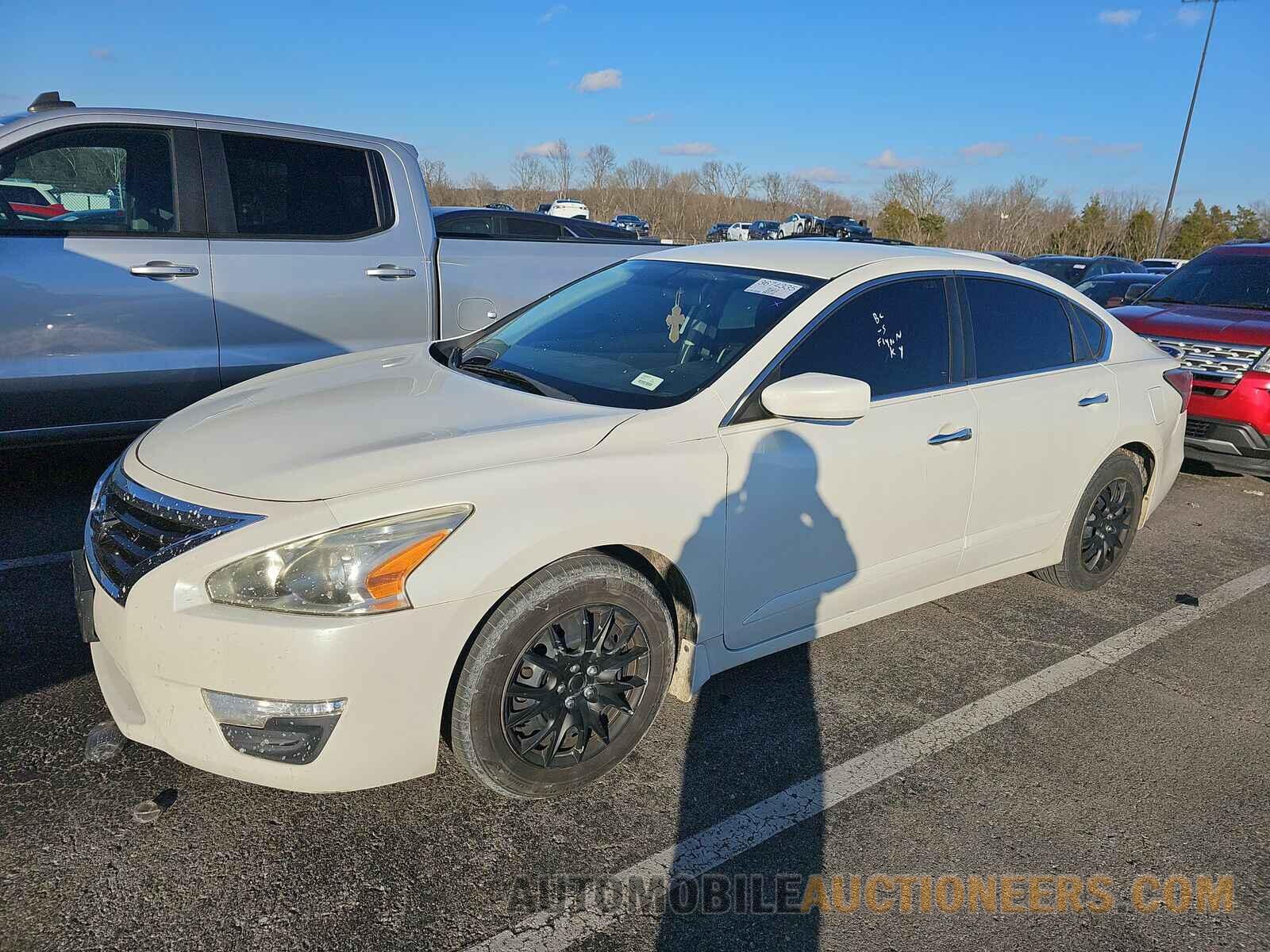 1N4AL3AP4FC192240 Nissan Altima 2015