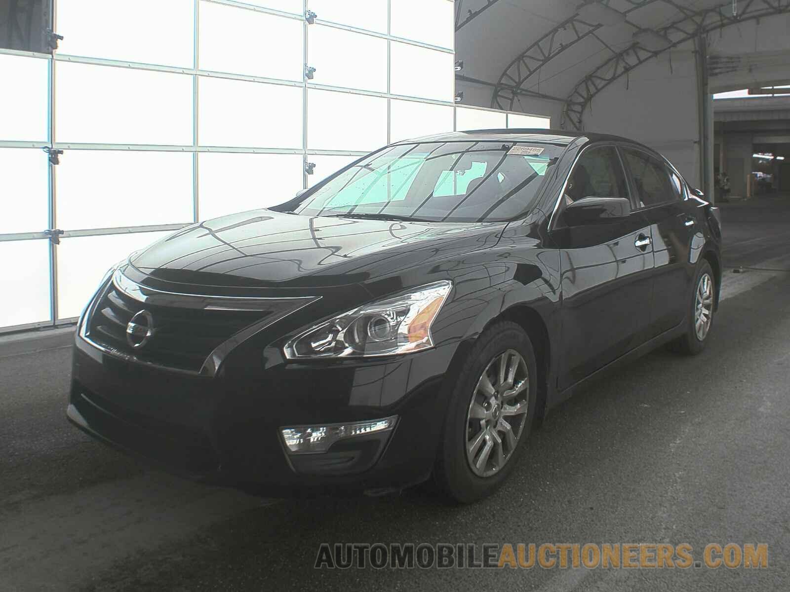 1N4AL3AP4FC203320 Nissan Altima 2015