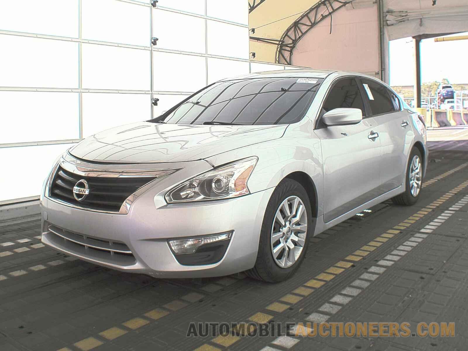 1N4AL3AP4FC245681 Nissan Altima 2015